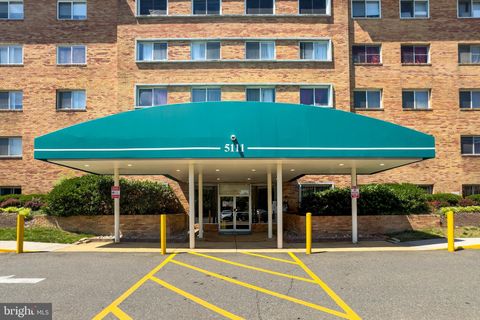 Photo of 5111 8th Road S #314, ARLINGTON, VA 22204 (MLS # VAAR2073370)