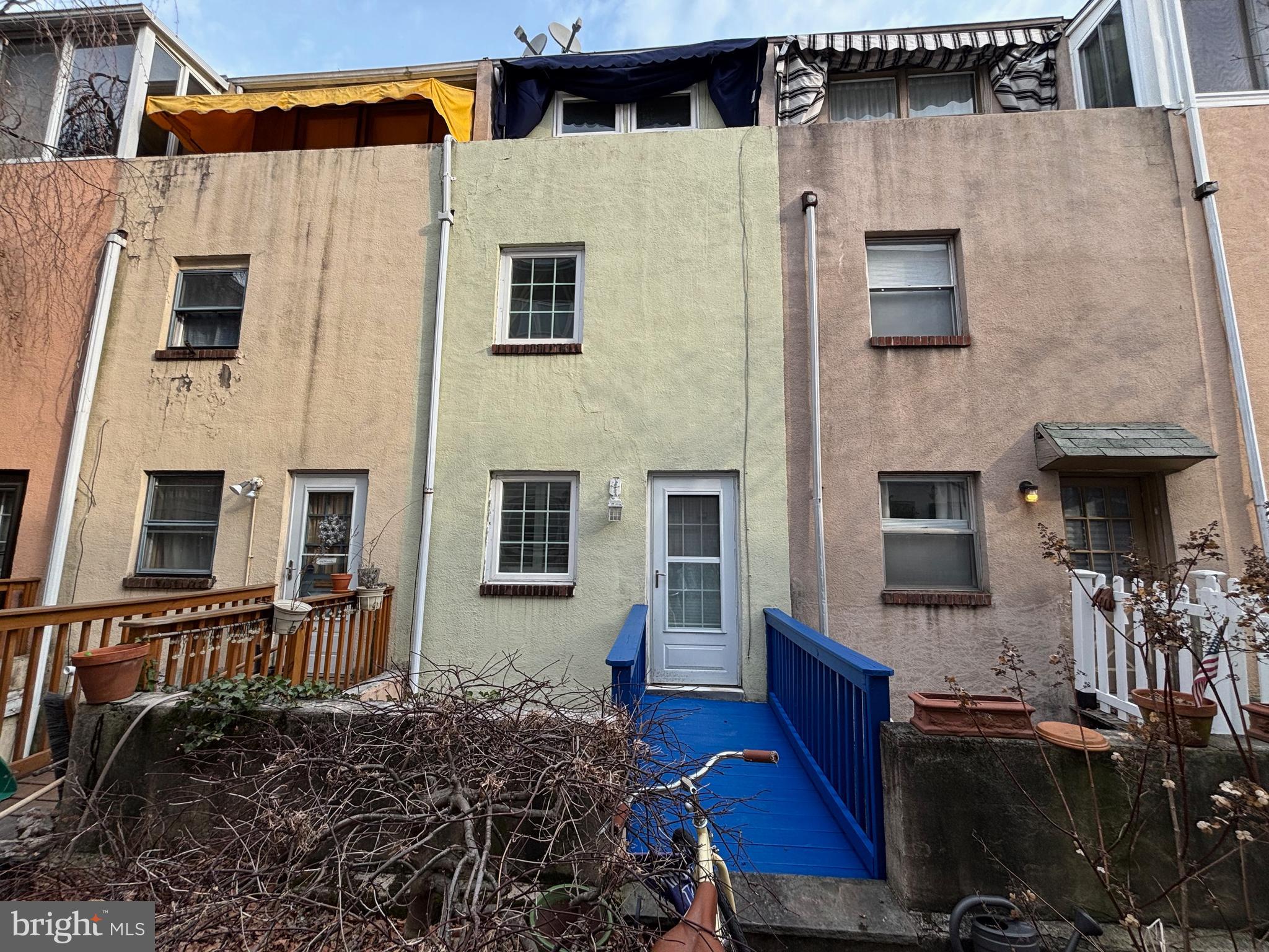 WASHINGTON SQ WEST - Residential Lease