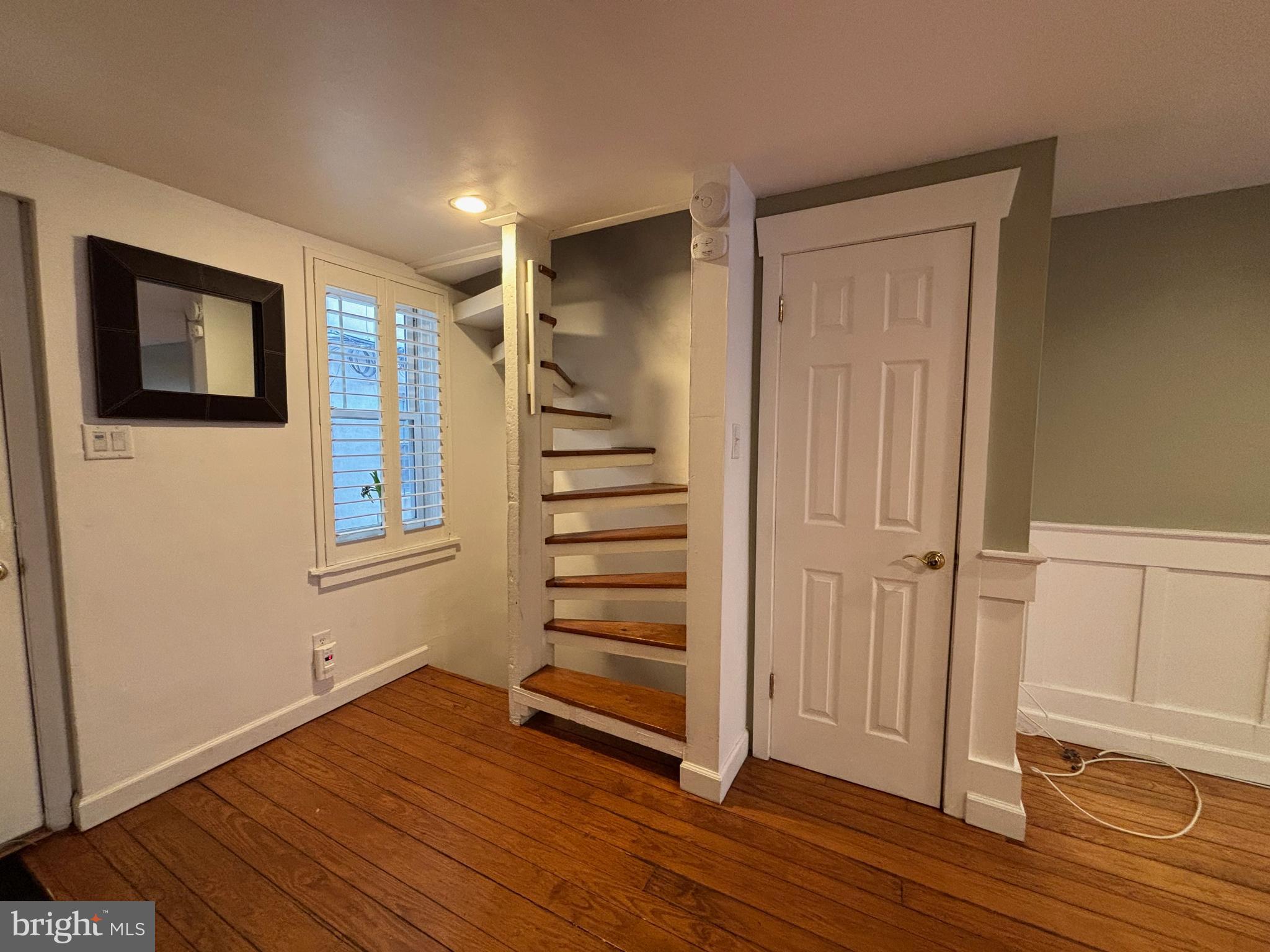 WASHINGTON SQ WEST - Residential Lease