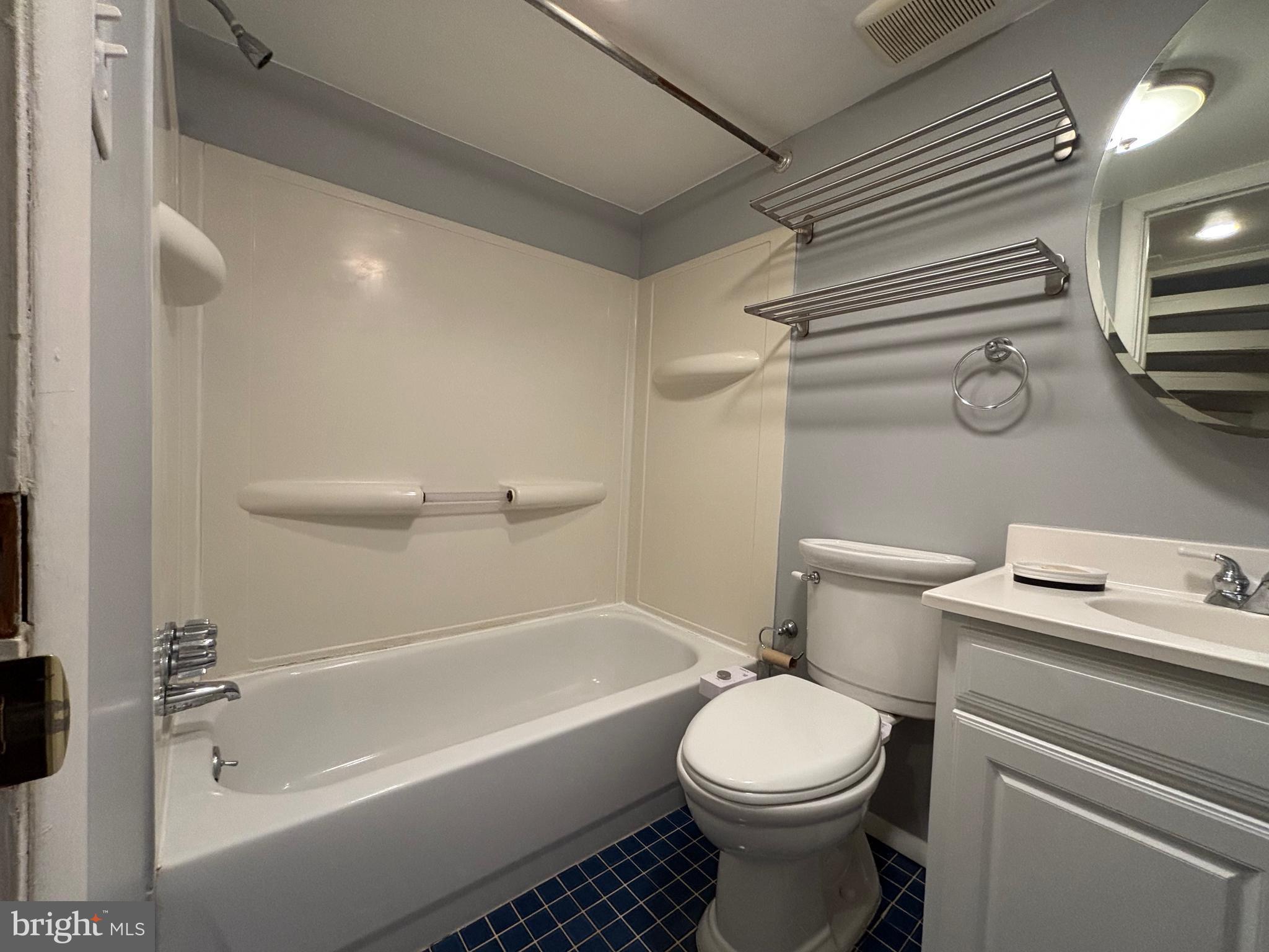 WASHINGTON SQ WEST - Residential Lease