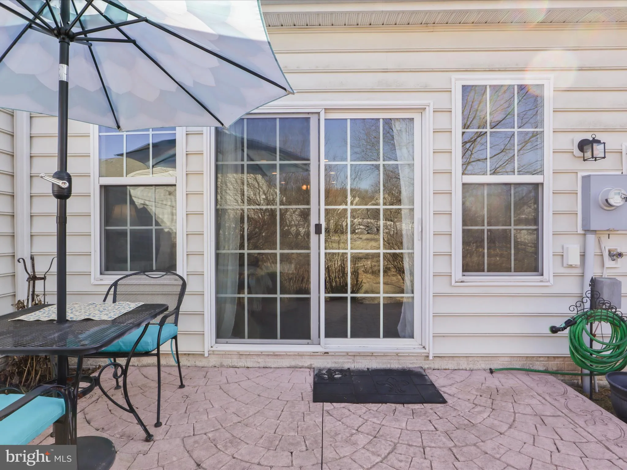 Fredericksburg, Virginia 22406, United States, 2 Bedrooms Bedrooms, ,2 BathroomsBathrooms,Residential,Contingent,140650