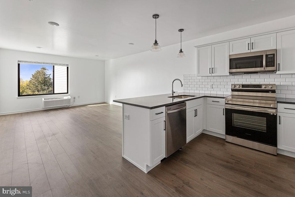 Photo of 404 Fountain Street #406, PHILADELPHIA, PA 19128 (MLS # PAPH2563934)