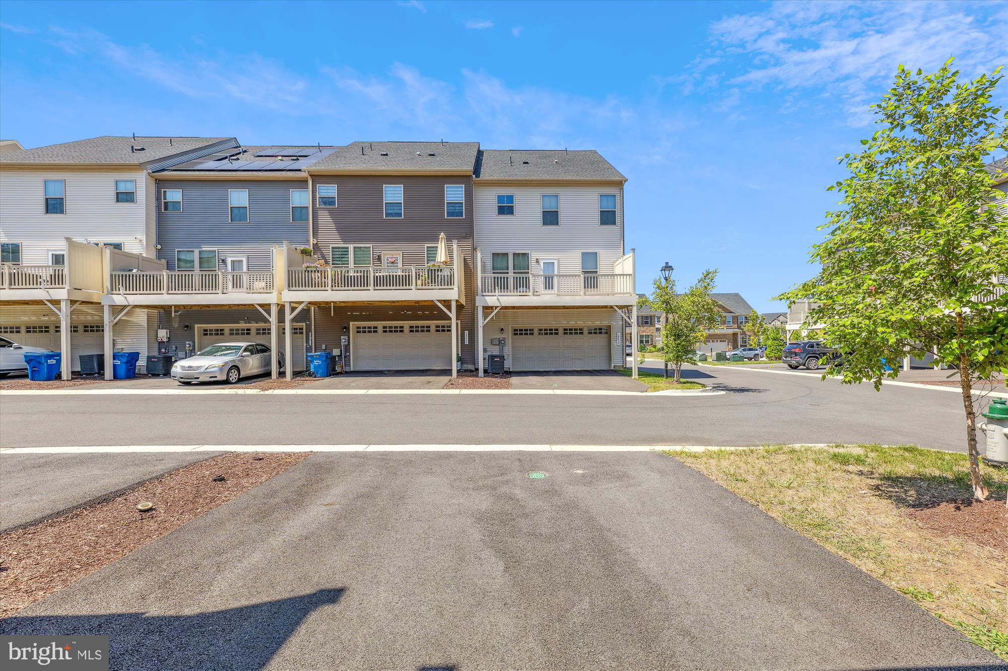 TIMOTHY BRANCH TOWNS - Residential