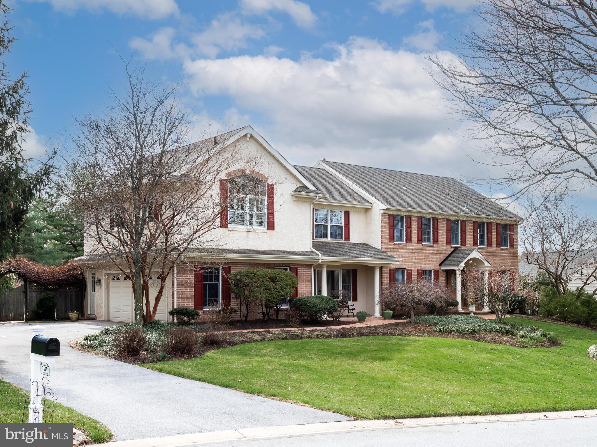 BOW TREE - Residential