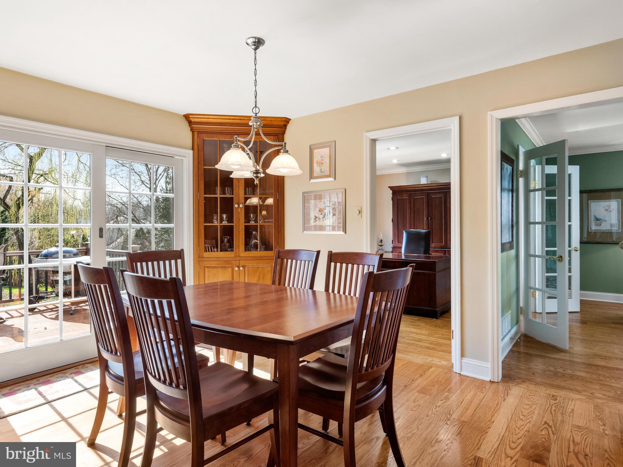 BOW TREE - Residential