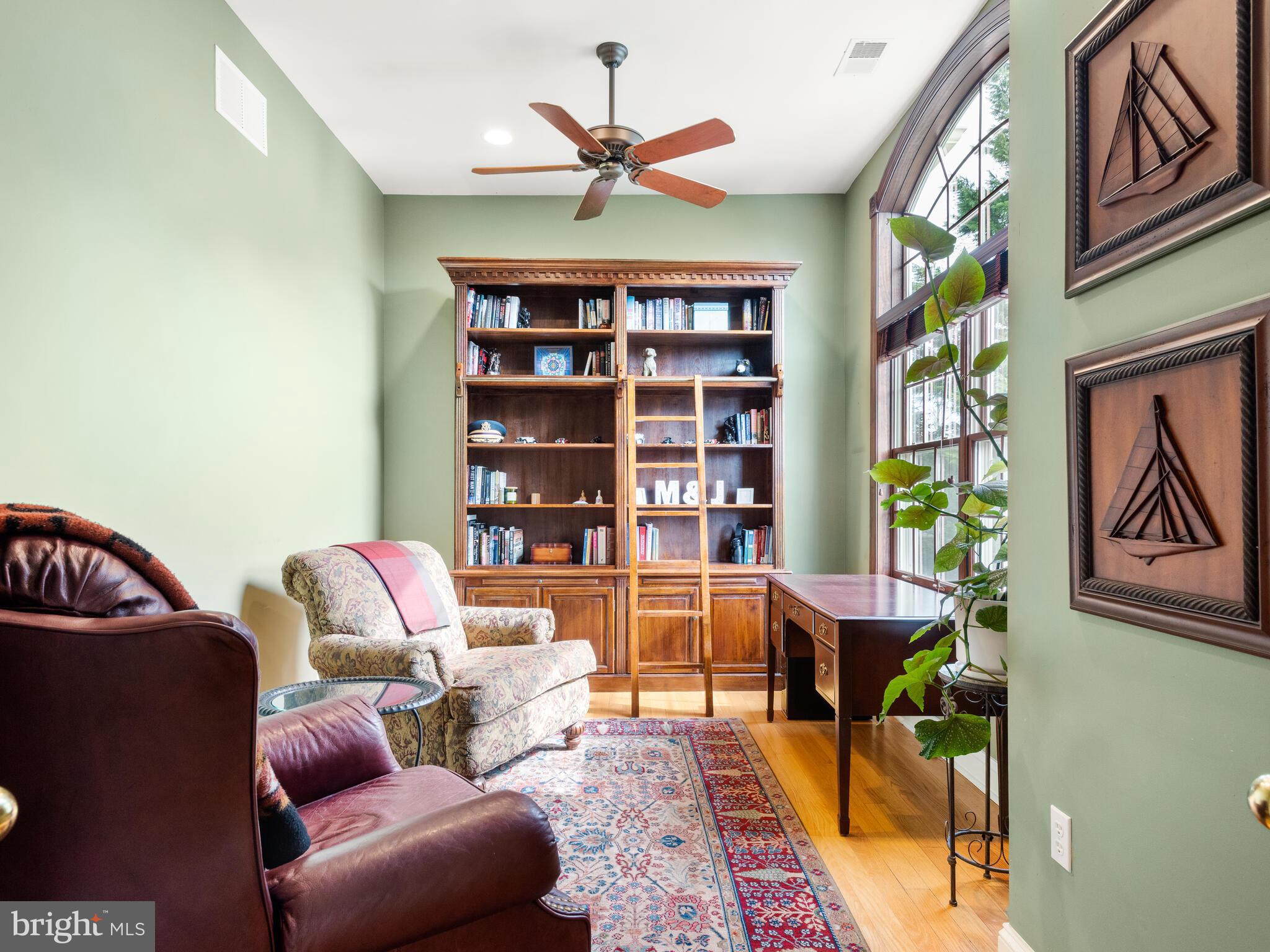 BOW TREE - Residential