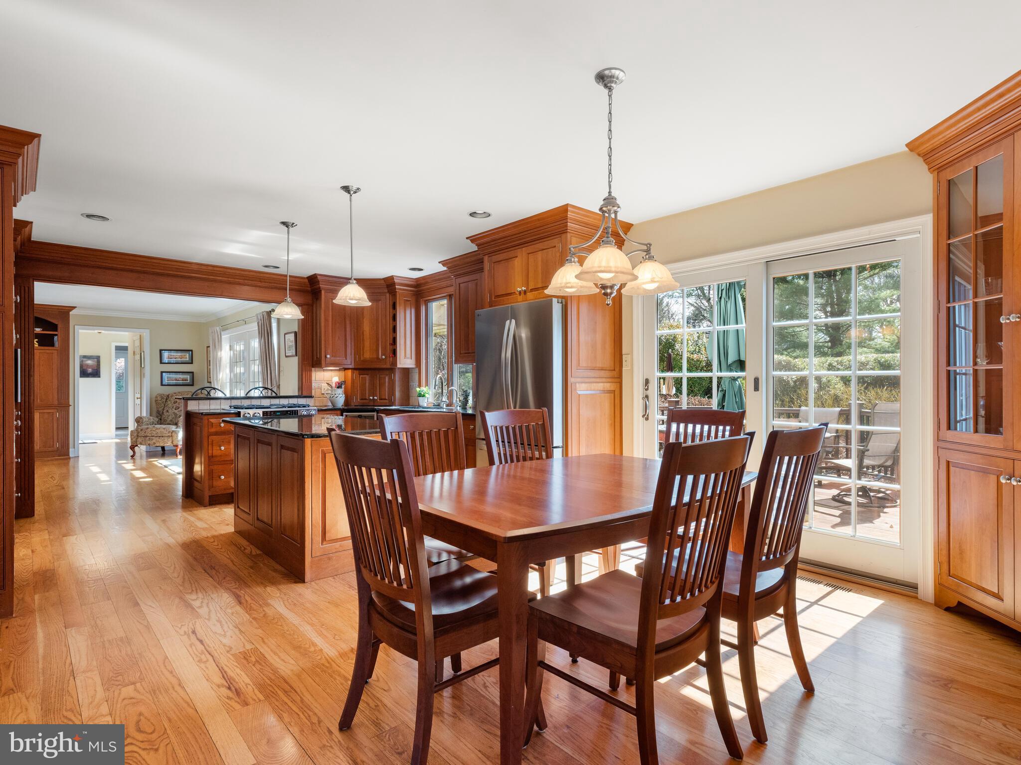 BOW TREE - Residential