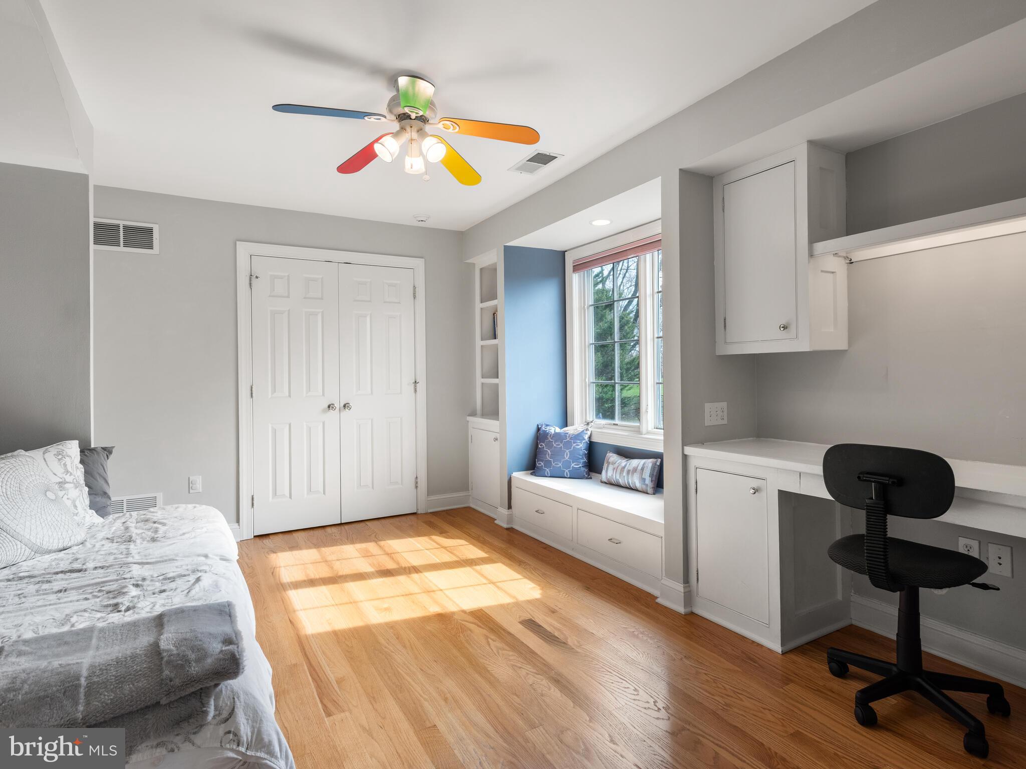 BOW TREE - Residential