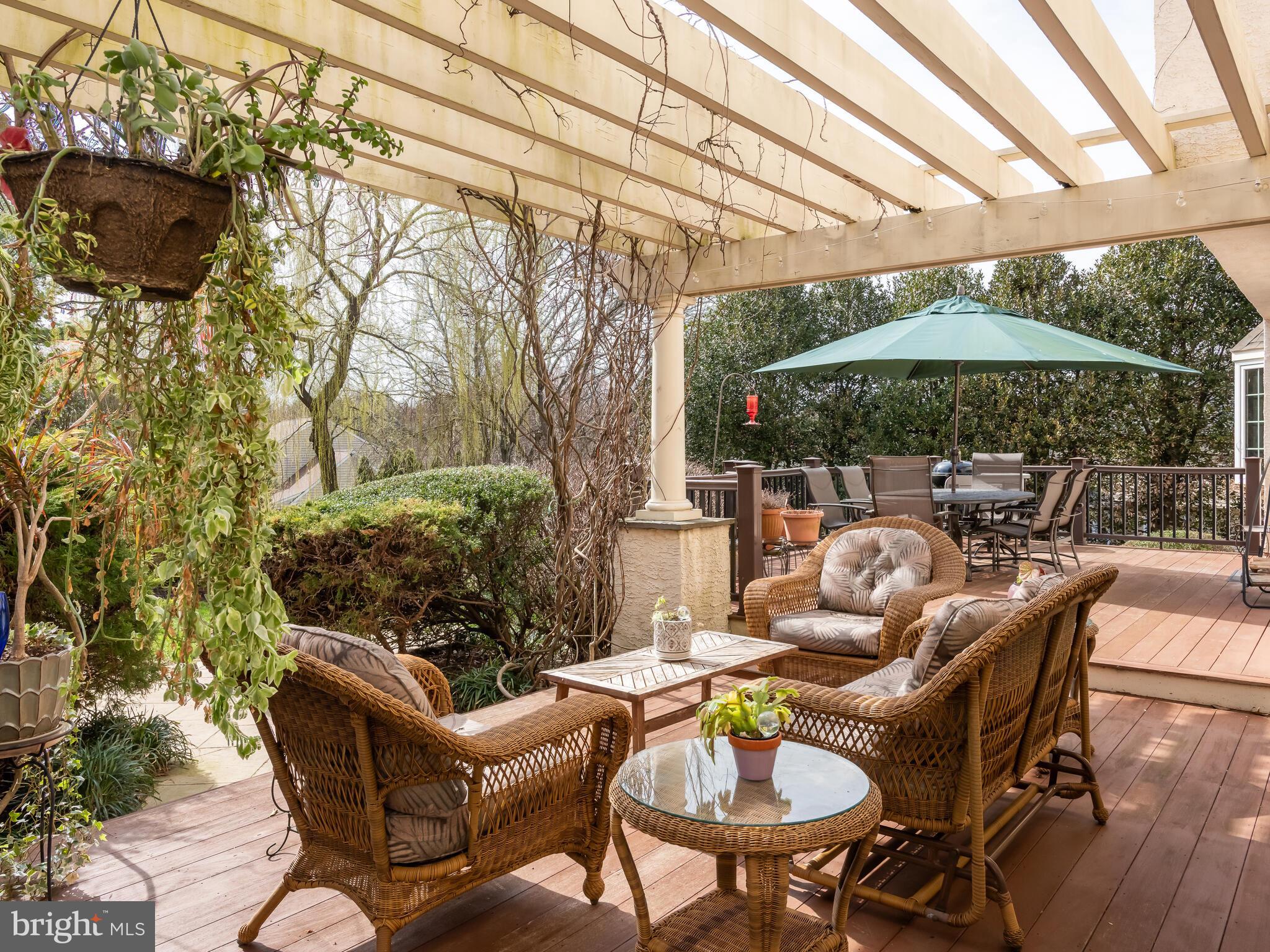 BOW TREE - Residential