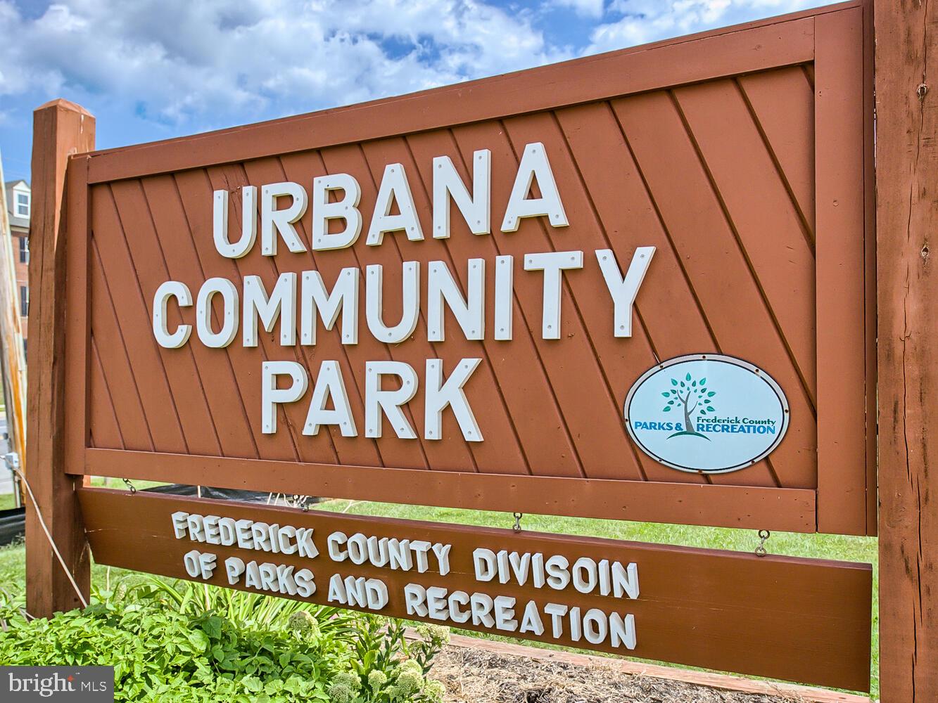 VILLAGES OF URBANA - Residential