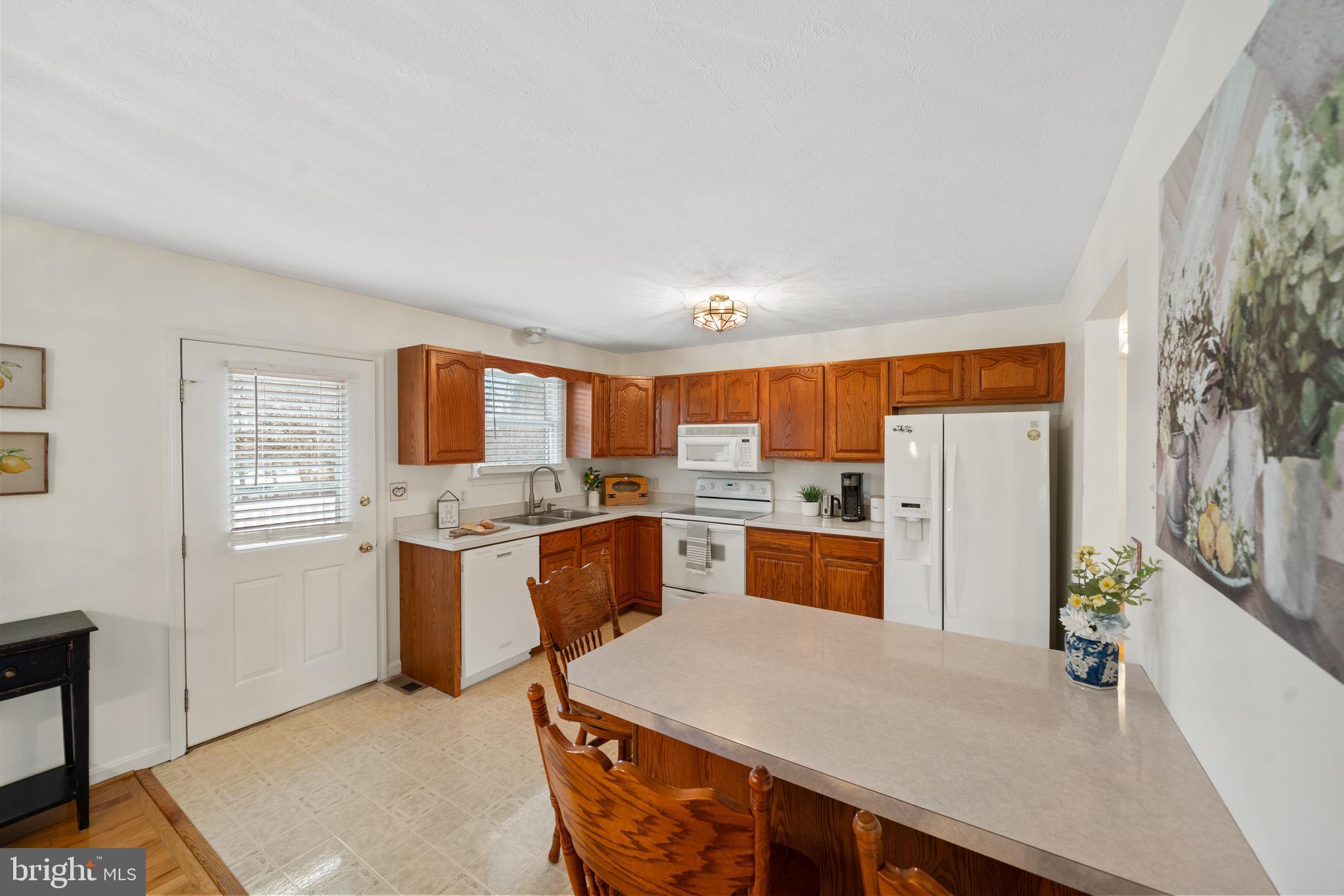 MONTGOMERYS INDEPENDENCE - Residential