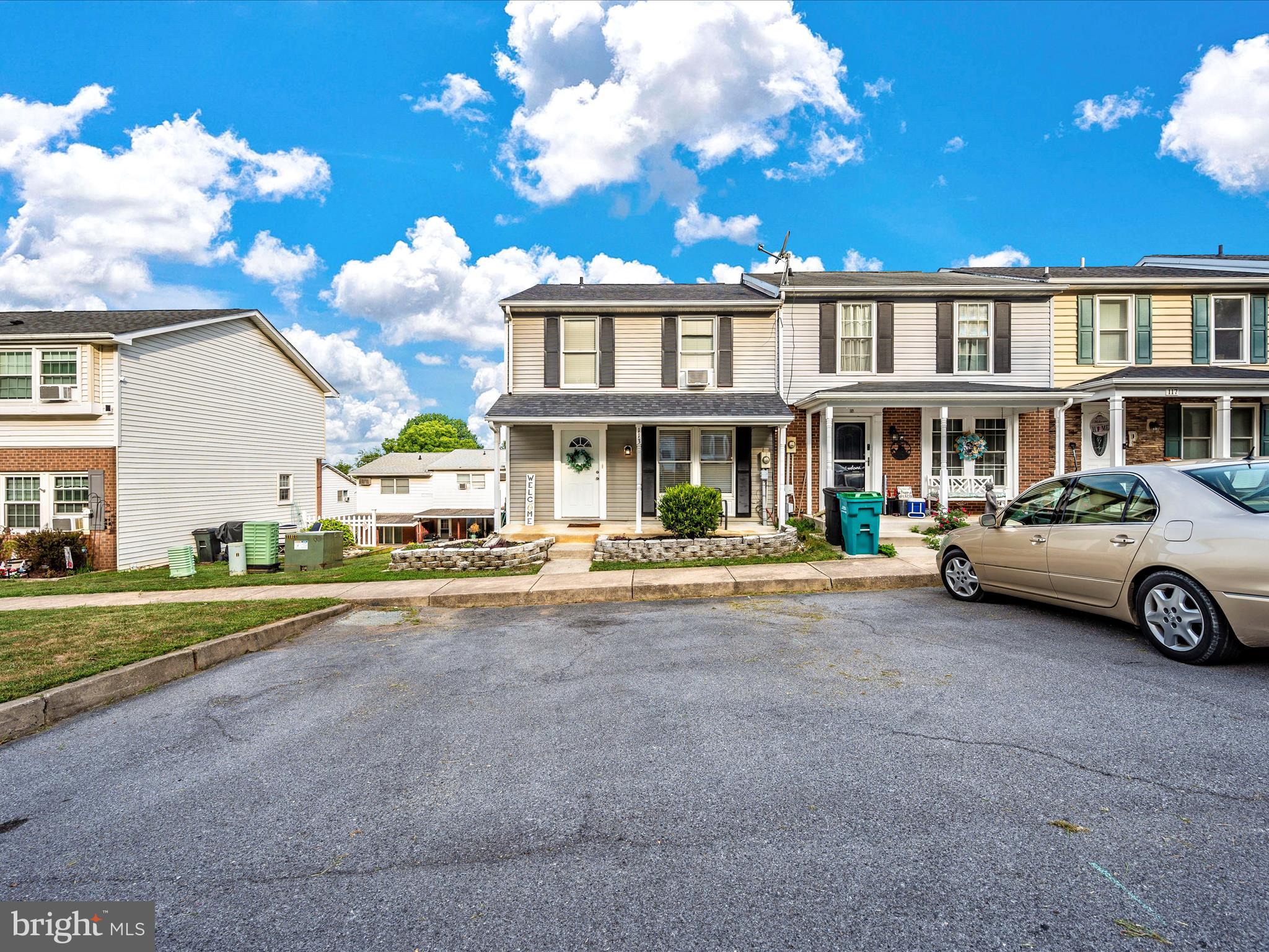 VALLEY VIEW - Residential