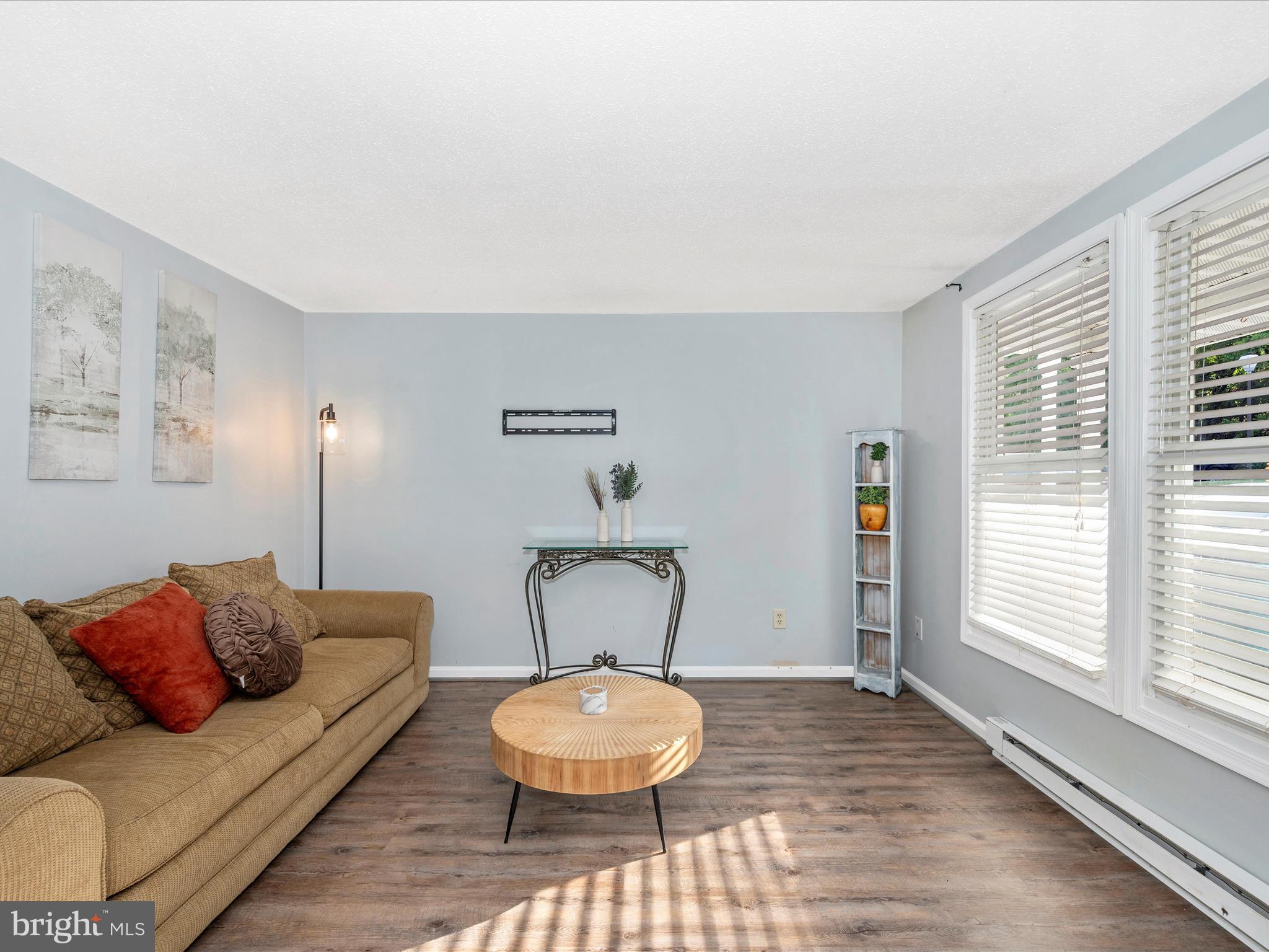 VALLEY VIEW - Residential