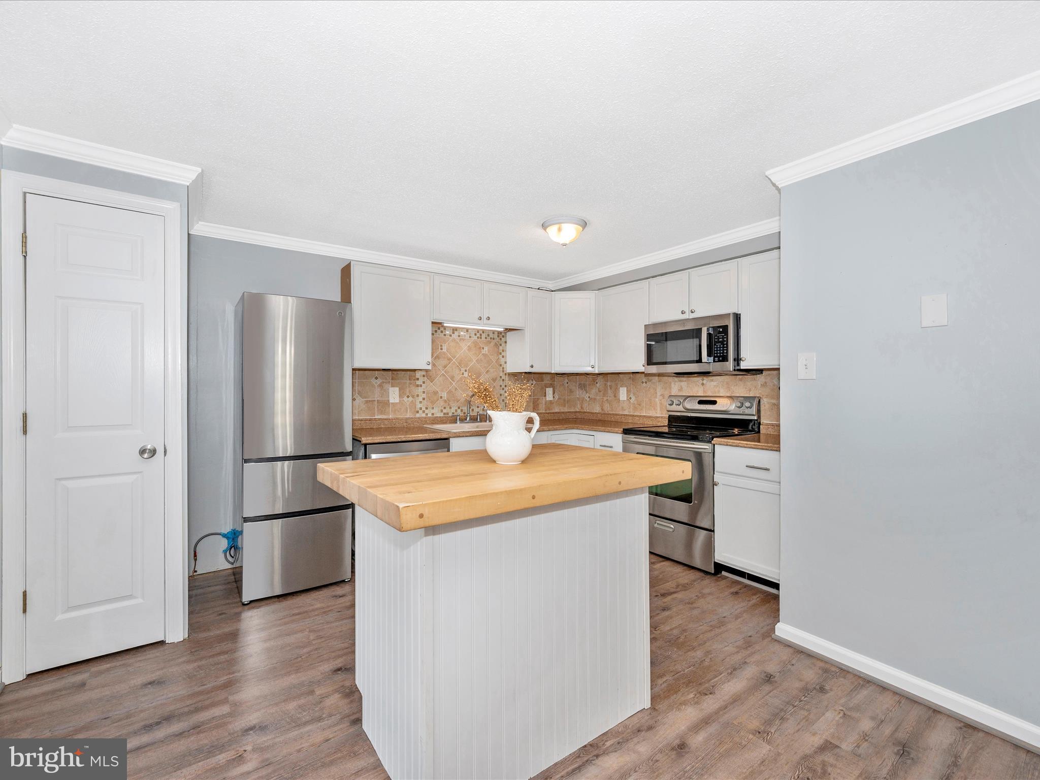 VALLEY VIEW - Residential