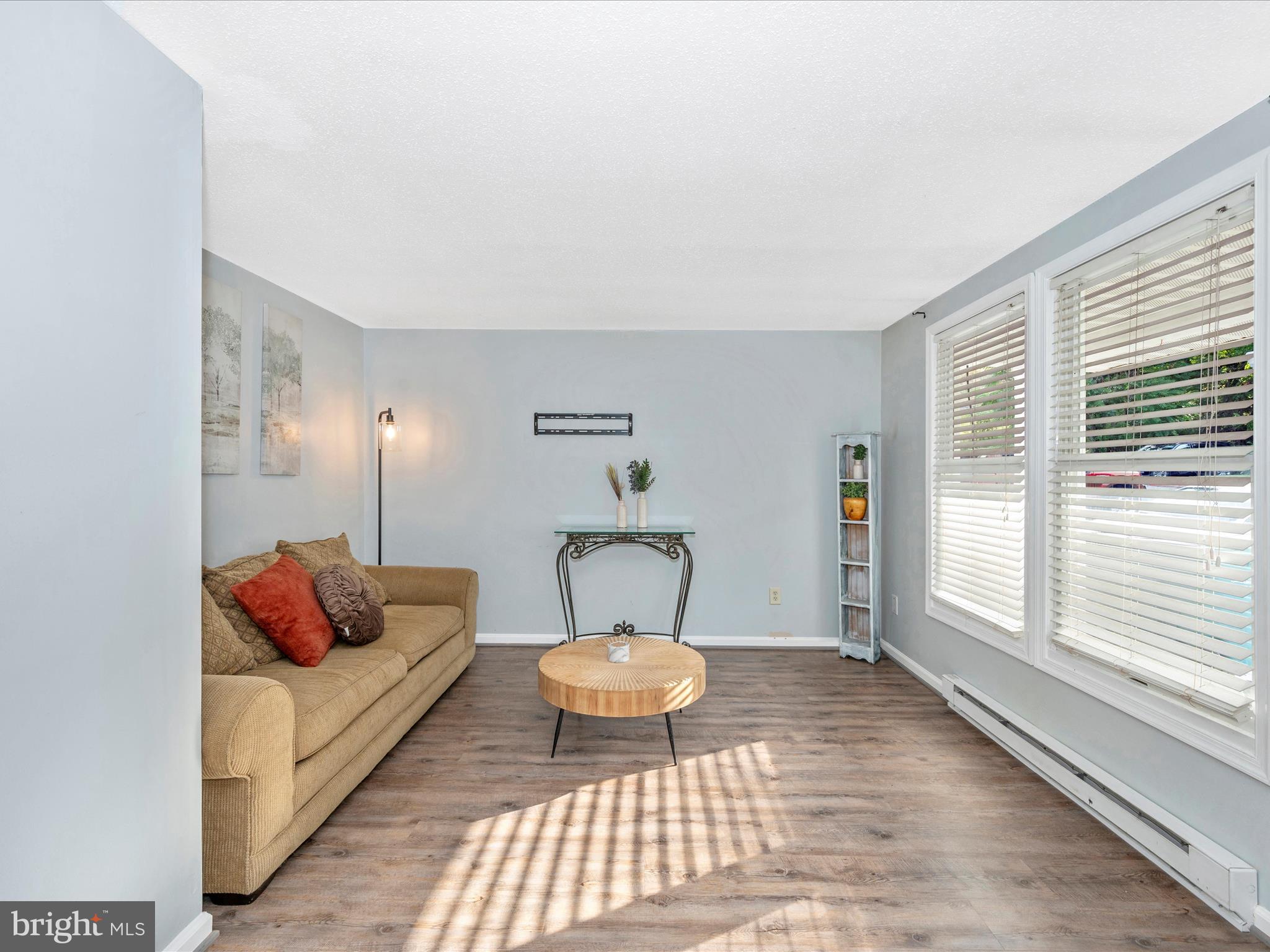 VALLEY VIEW - Residential