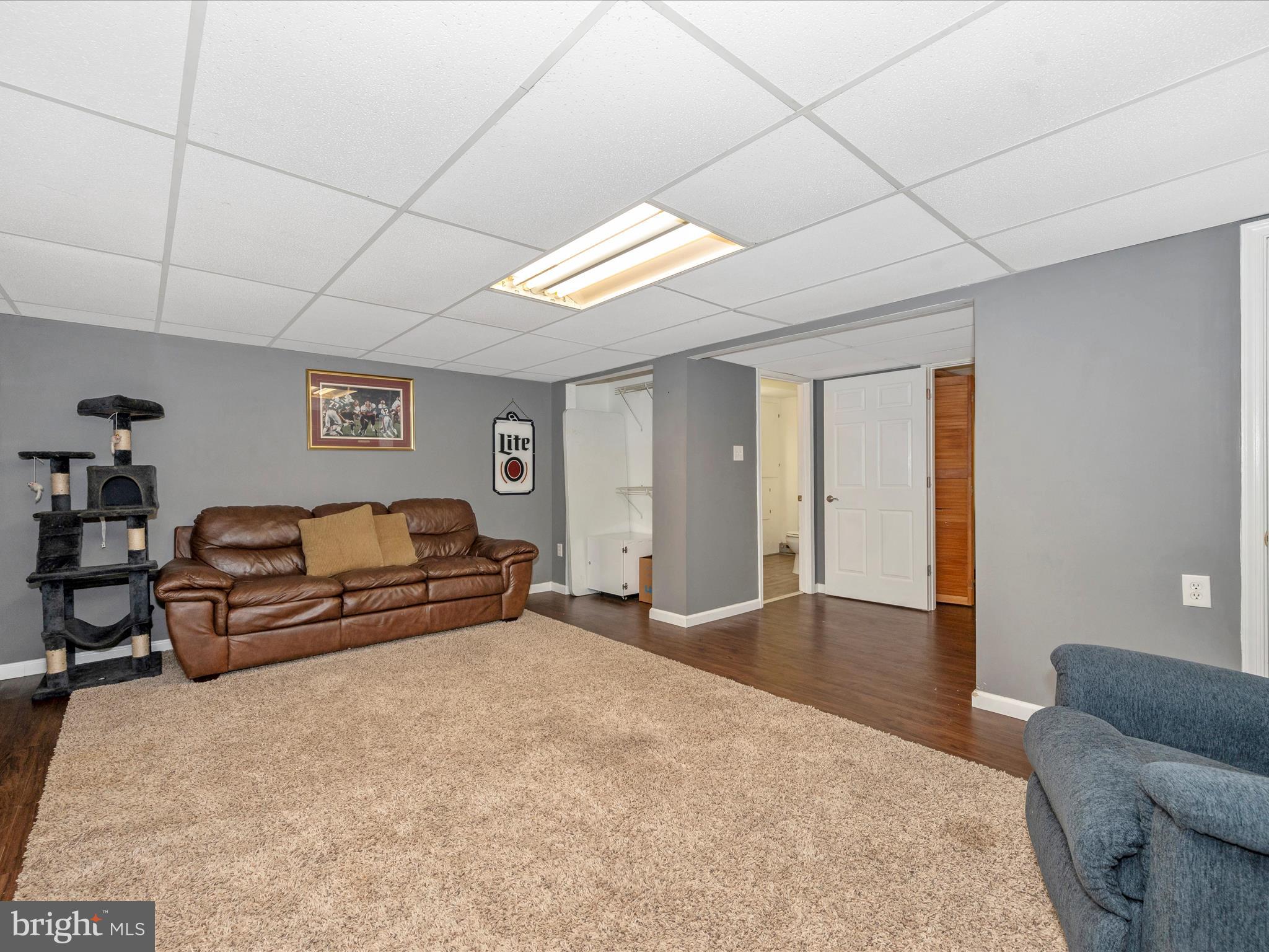 VALLEY VIEW - Residential