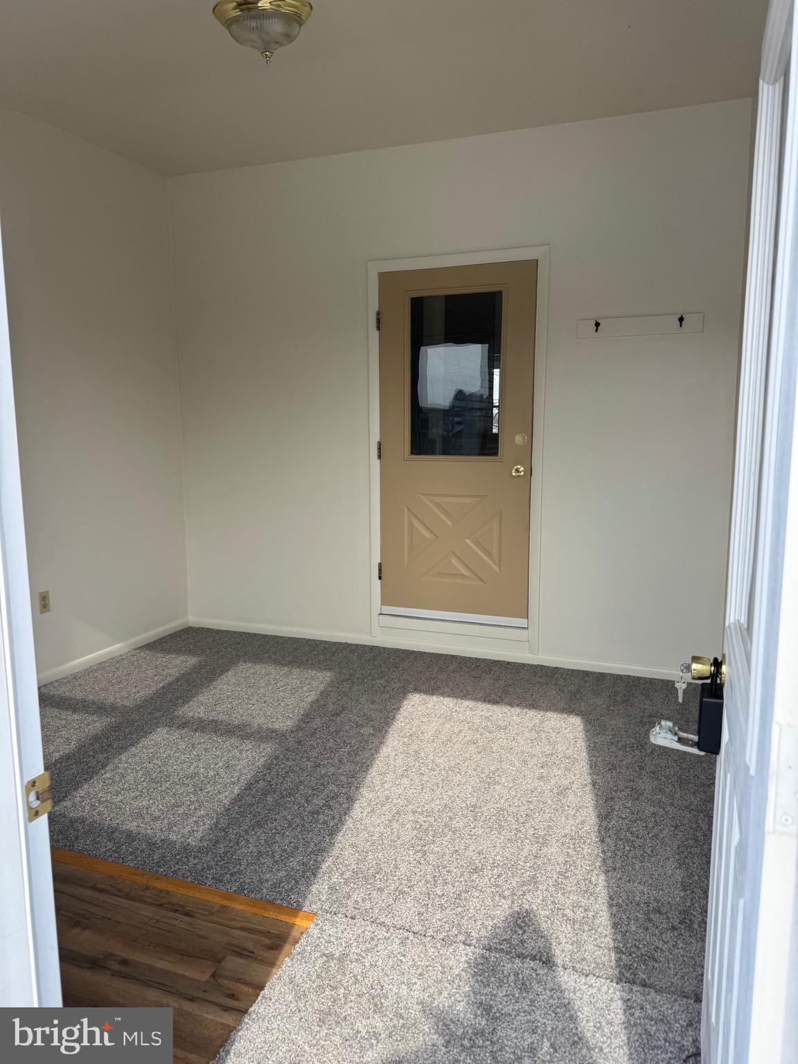 404 LINDEN GROVE ROAD