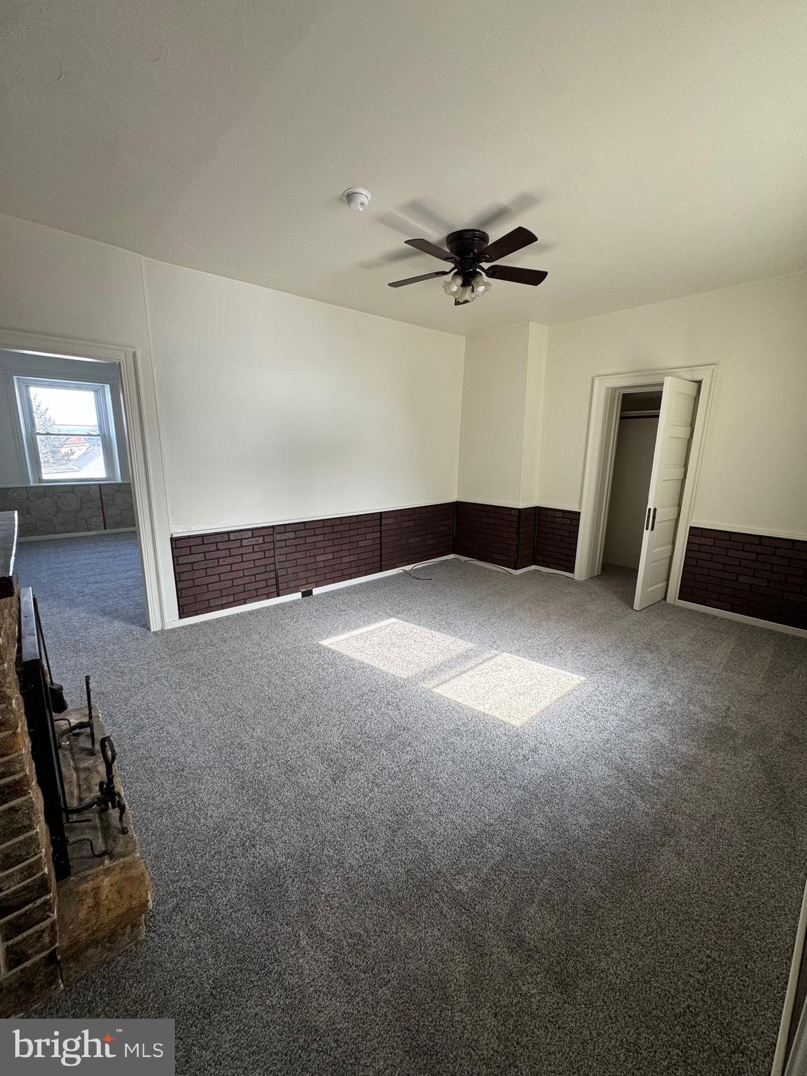 404 LINDEN GROVE ROAD