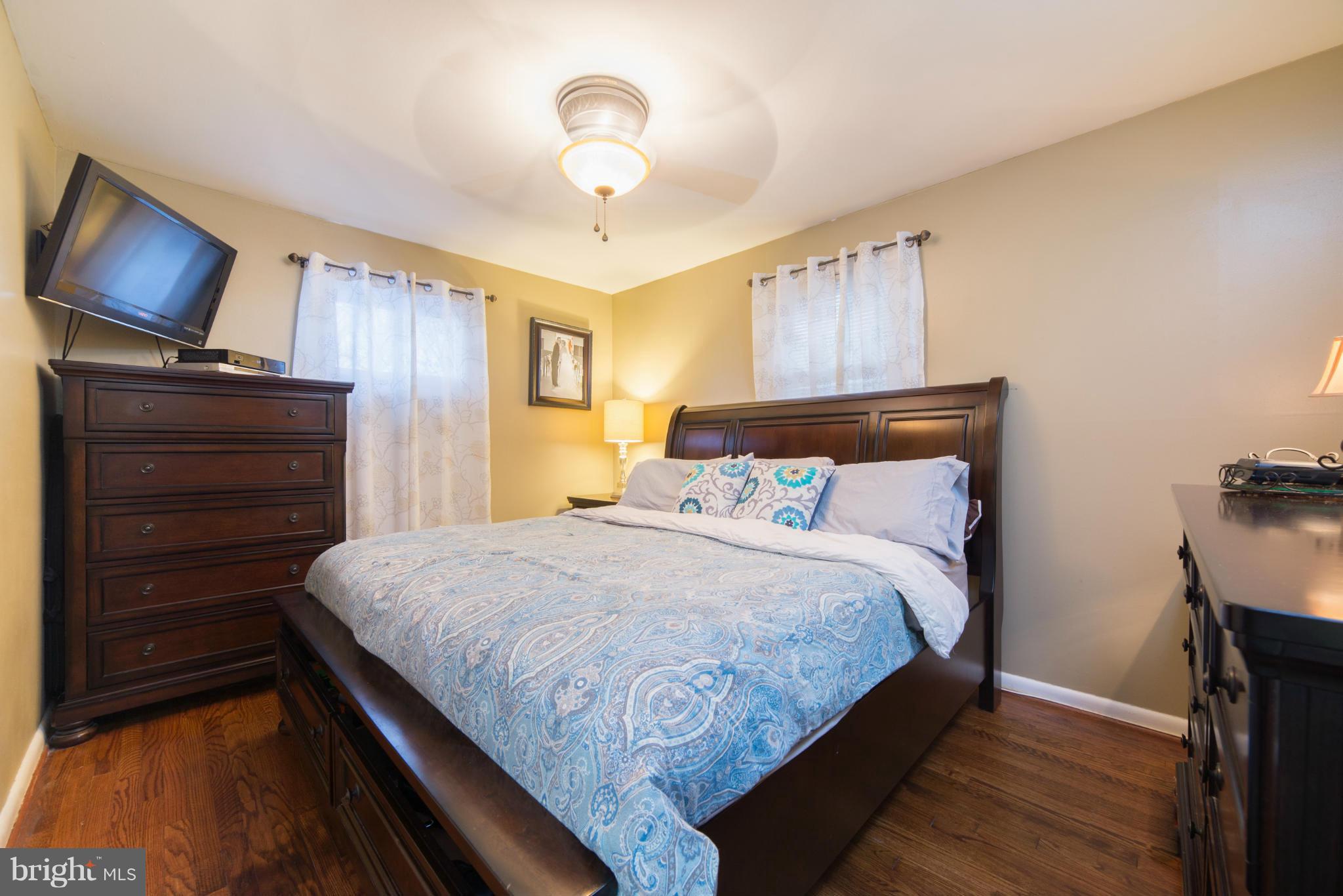 GLENSIDE PARK - Residential