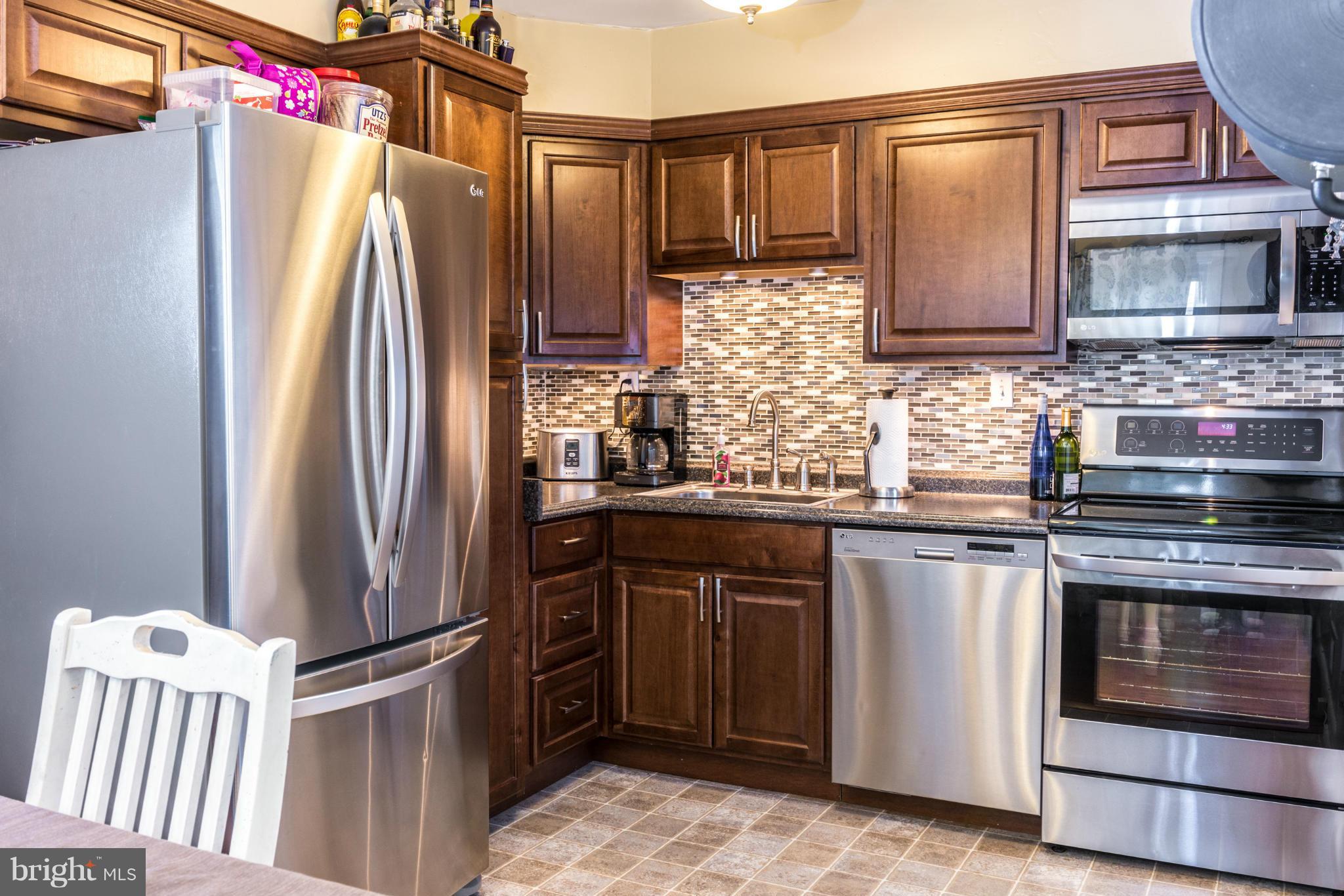 GLENSIDE PARK - Residential