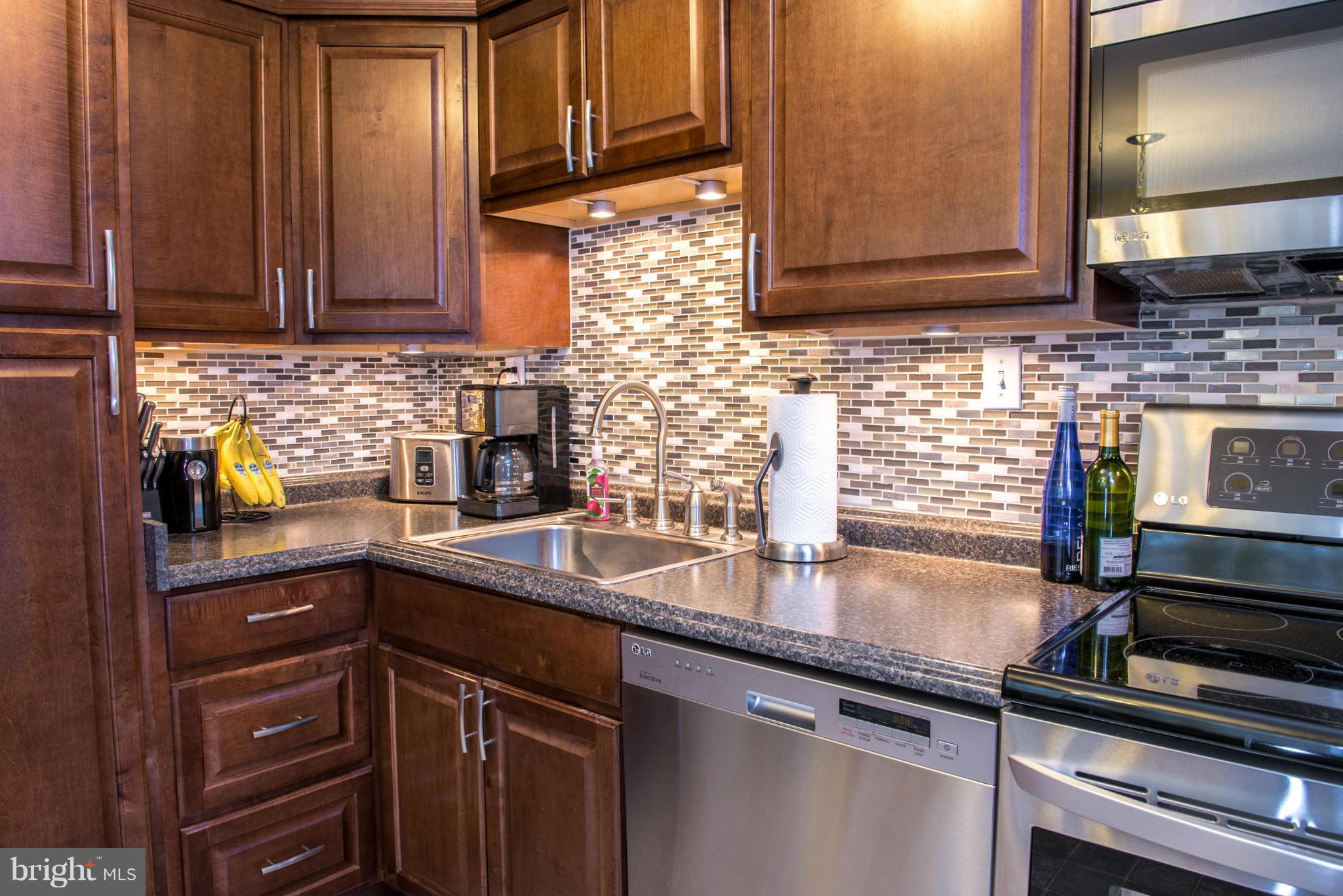 GLENSIDE PARK - Residential