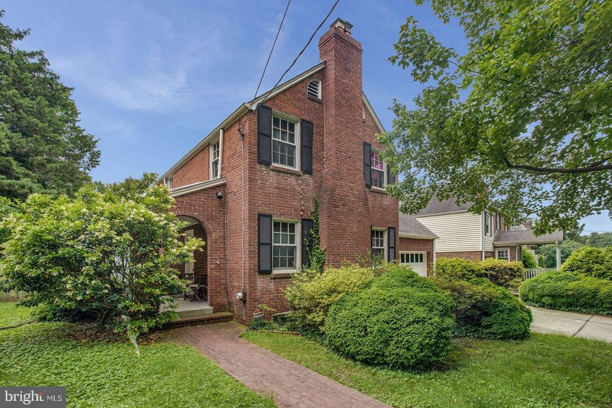 Imagine the Lifestyle Advantages.....Live in D'twn Bethesda!  Charming 2BR/1BA detached colonial home only a short 2 blocks away from wonderful Bethesda Avenue.  Home has a charming side porch, separate living & dining rooms, kitchen with new dishwasher & refrigerator, generous-sized BR's and an unfinished basement.  Level backyard is fenced.<br/><br/>Looking for 2 yr lease.  No smoking.  Fireplace is decorative only (not-working).