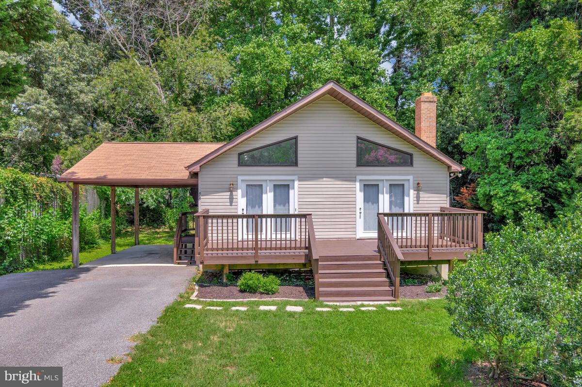 414 GROVER LANE
