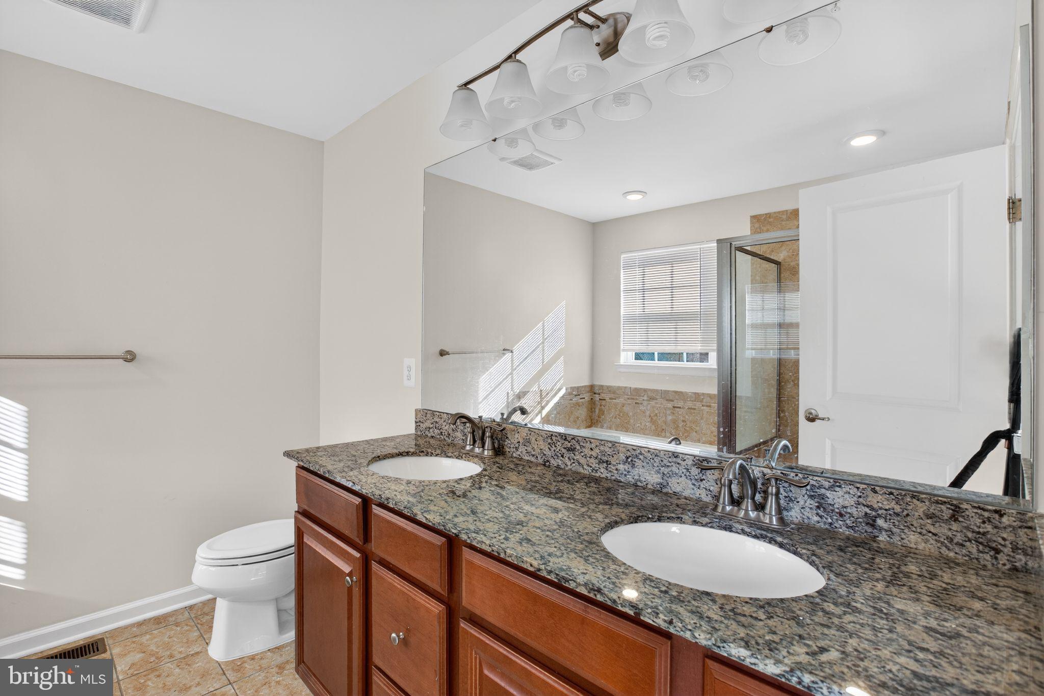 WESTCHESTER SQUARE - Residential Lease