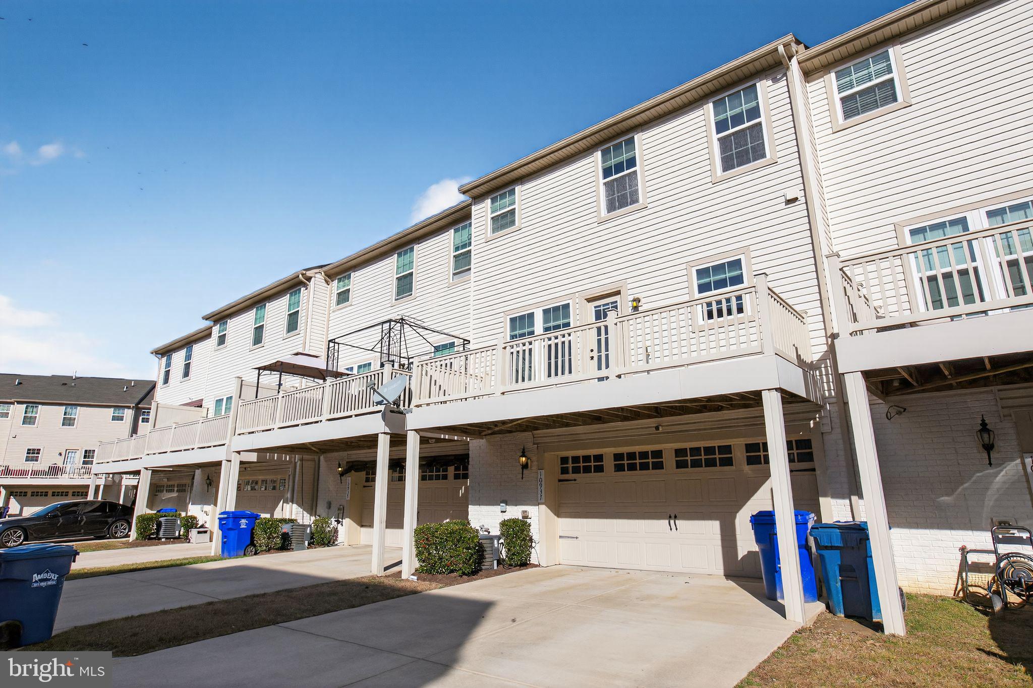 WESTCHESTER SQUARE - Residential Lease