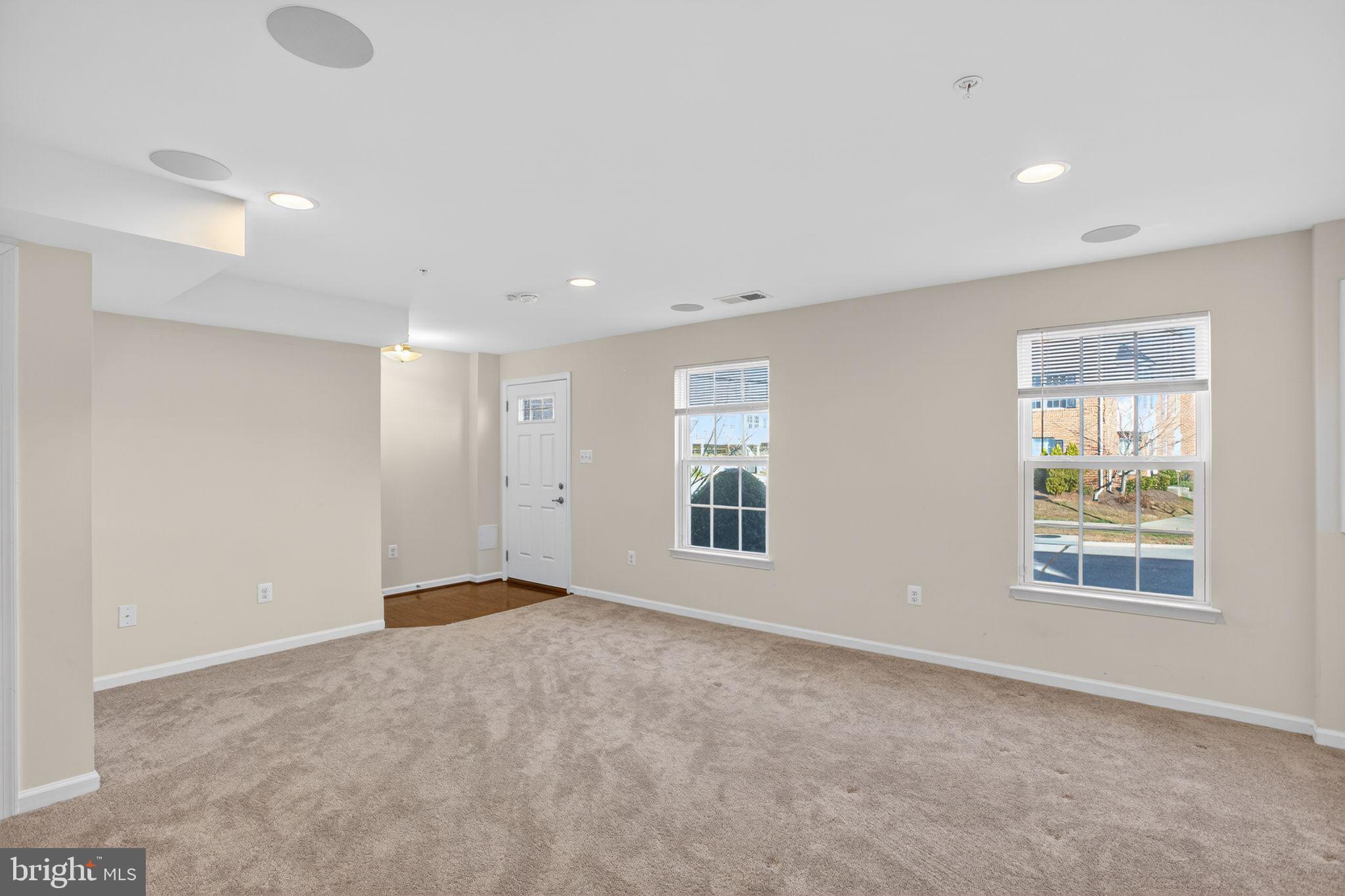 WESTCHESTER SQUARE - Residential Lease