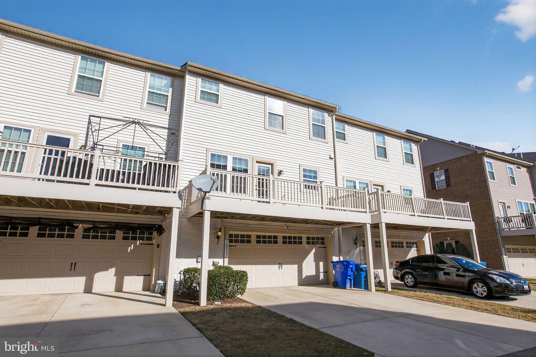 WESTCHESTER SQUARE - Residential Lease