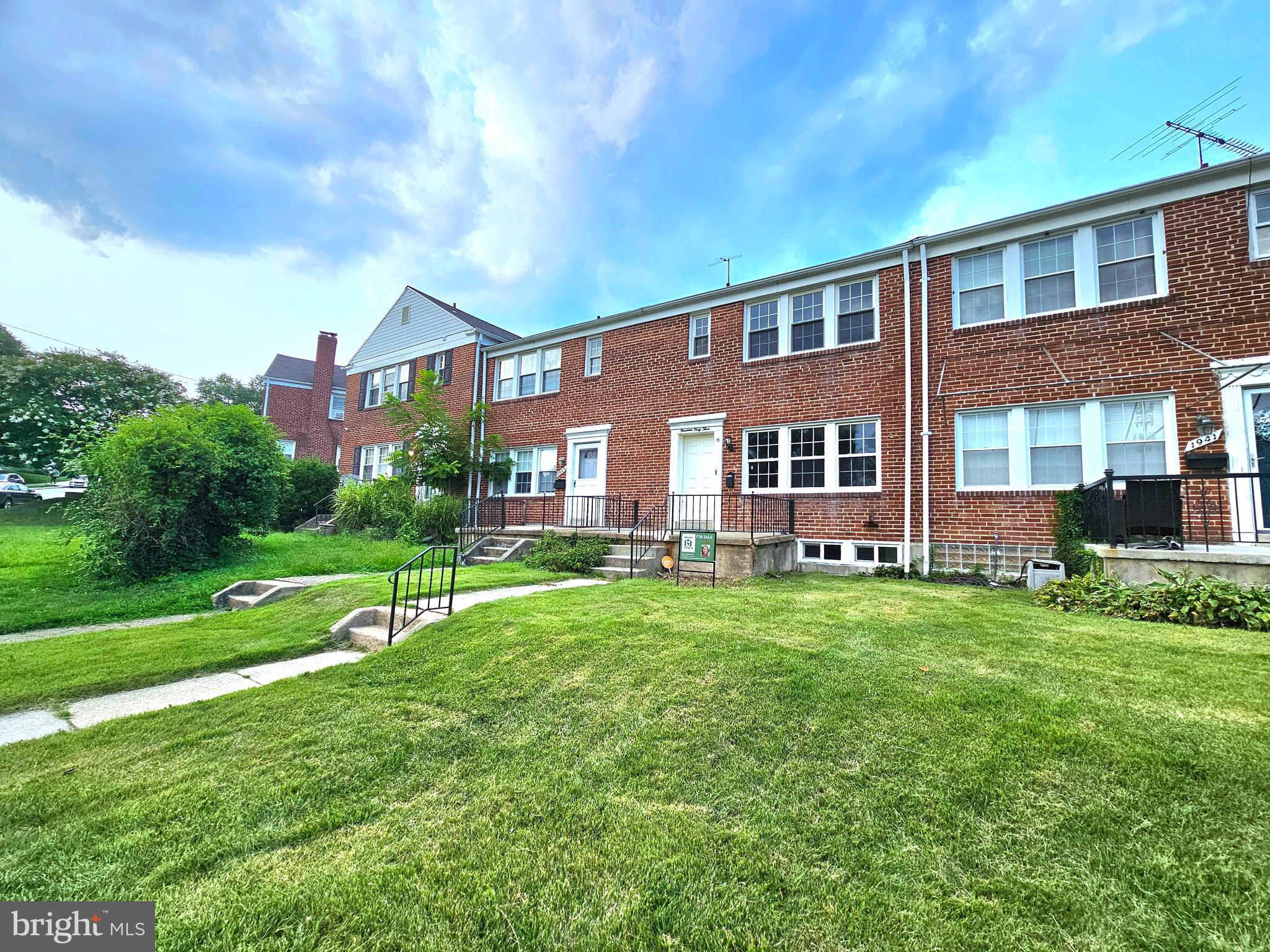 1943 EDGEWOOD ROAD