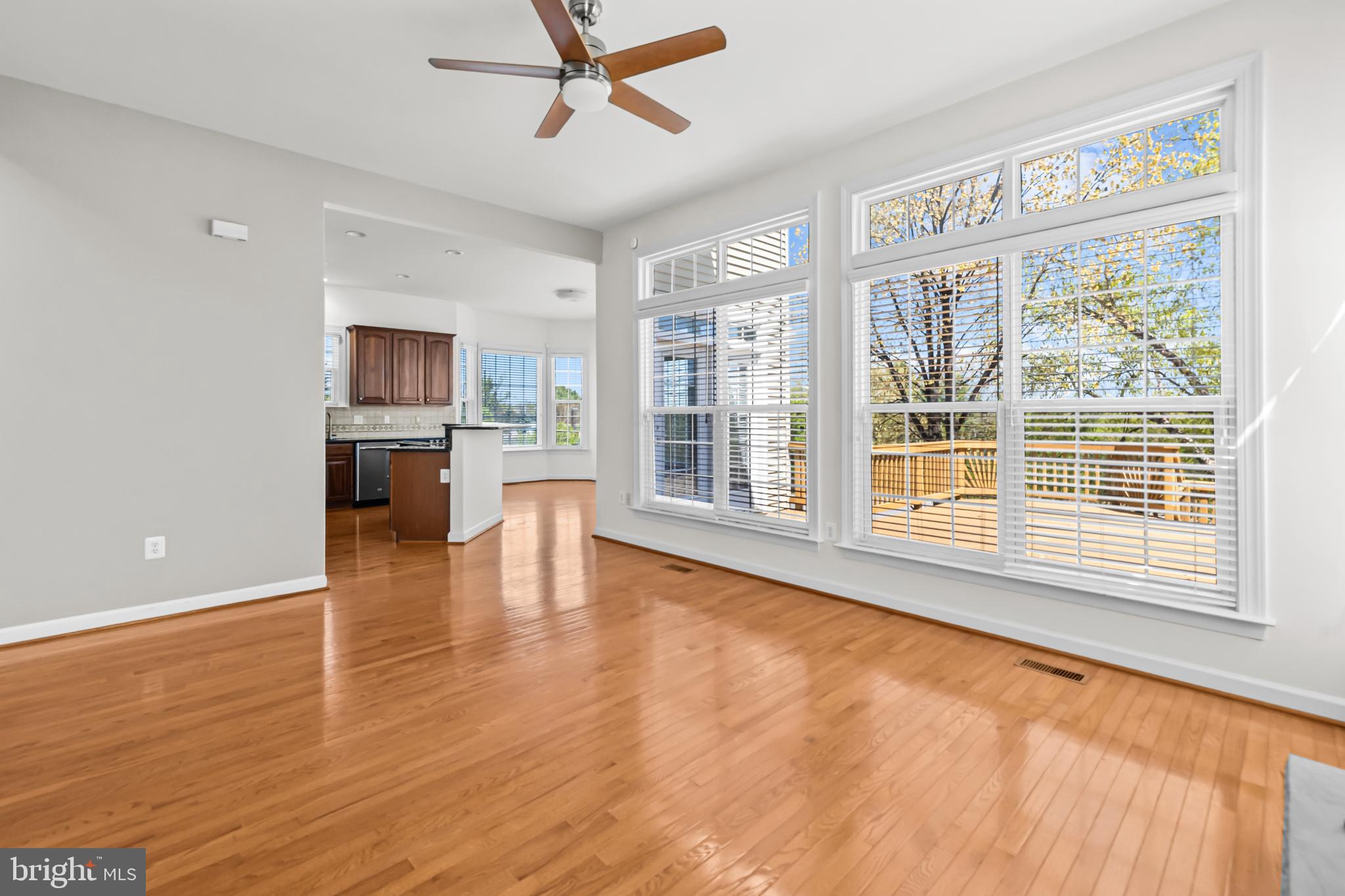 JOHN LEARY - Residential