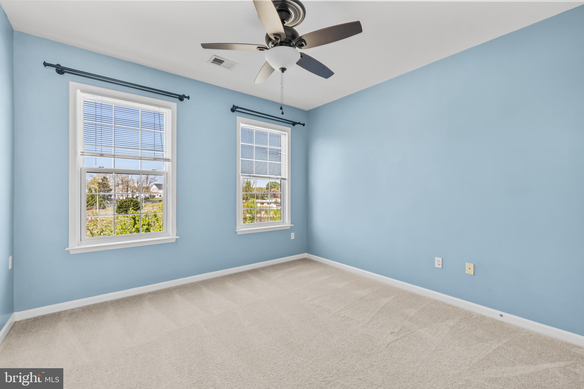 JOHN LEARY - Residential