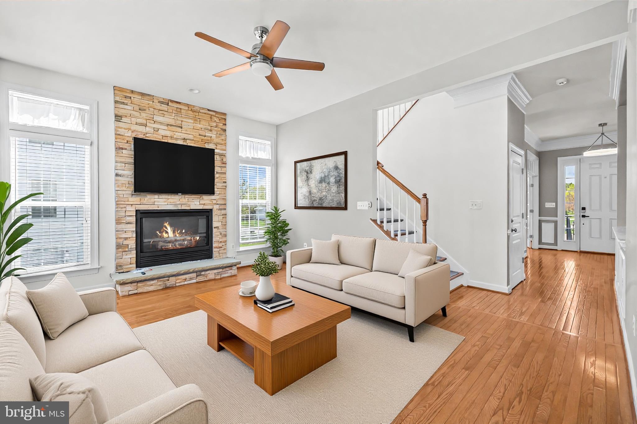 JOHN LEARY - Residential