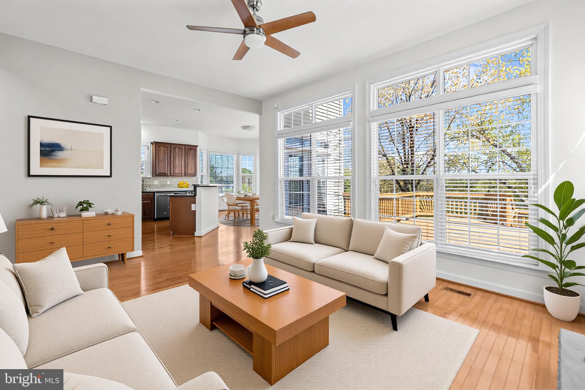 JOHN LEARY - Residential