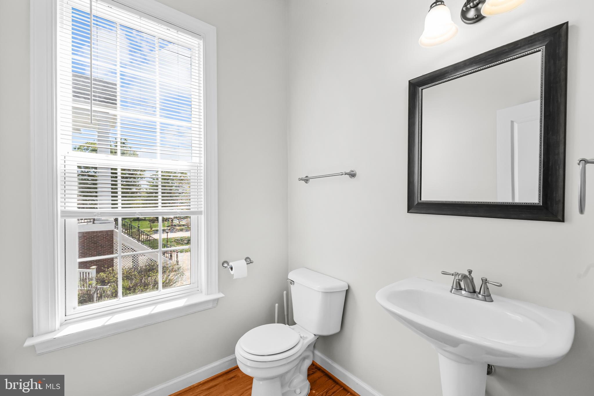 JOHN LEARY - Residential