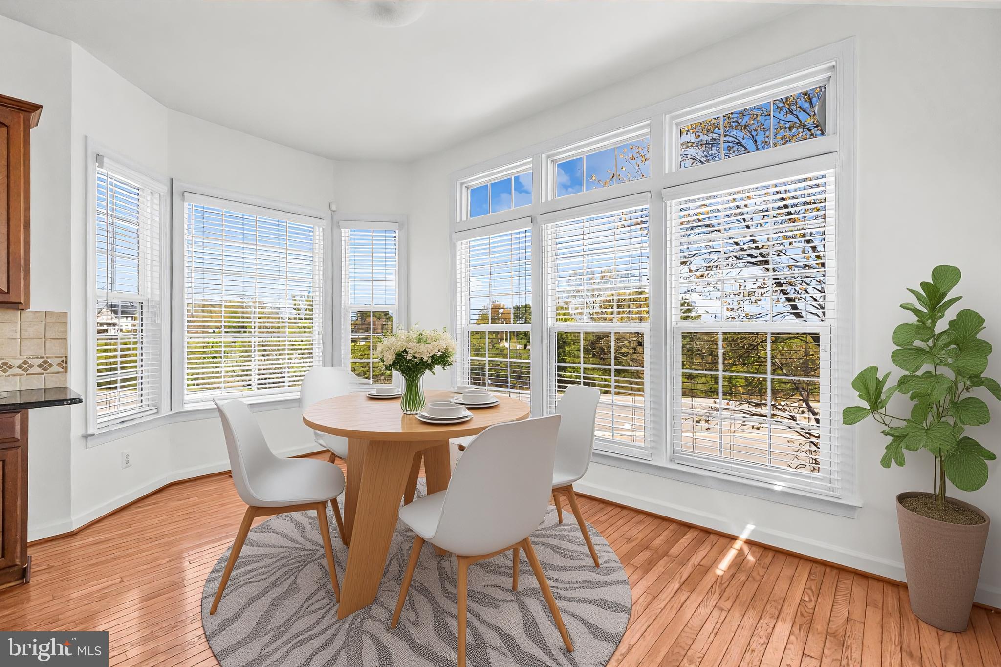 JOHN LEARY - Residential