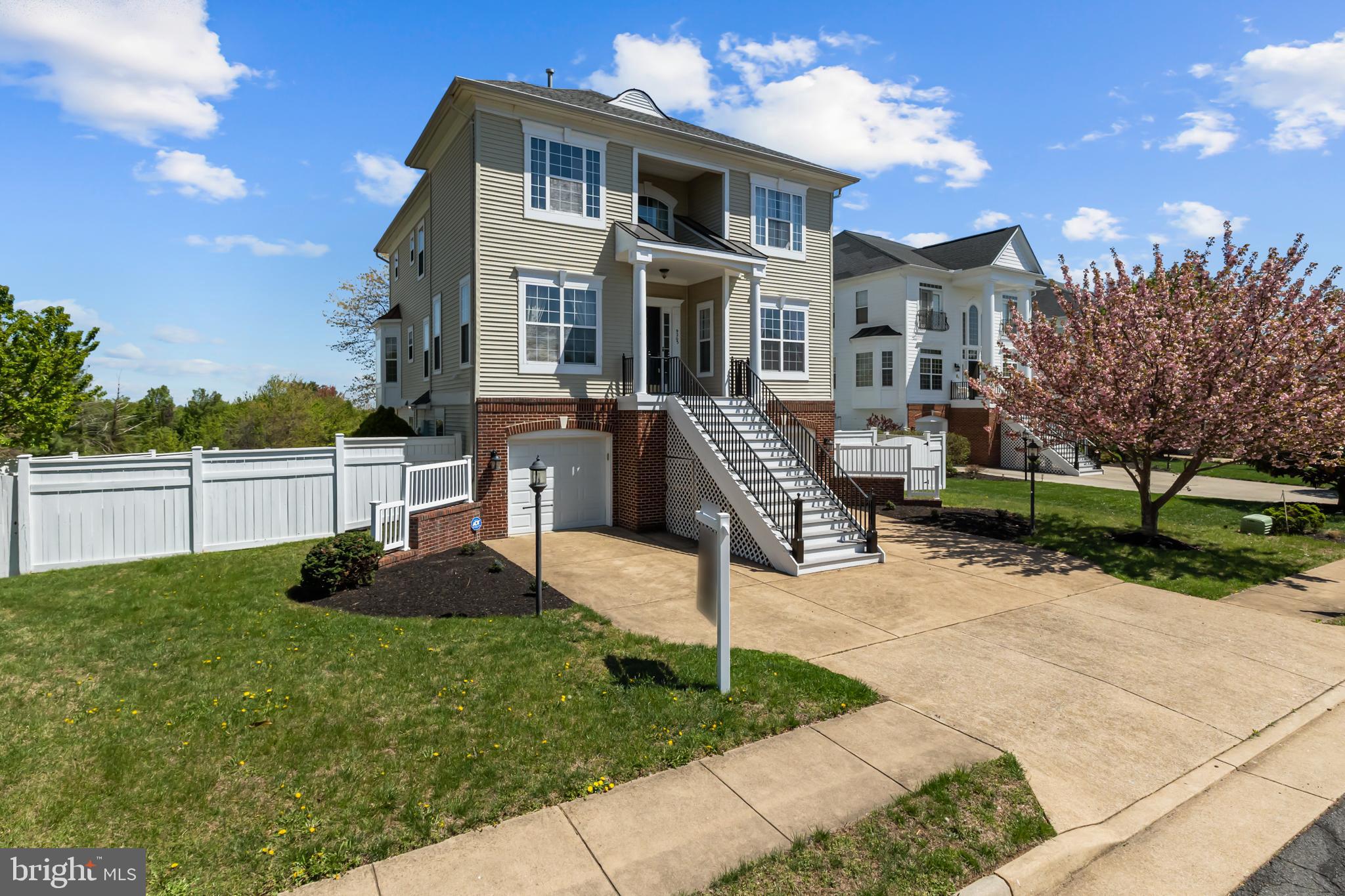 JOHN LEARY - Residential