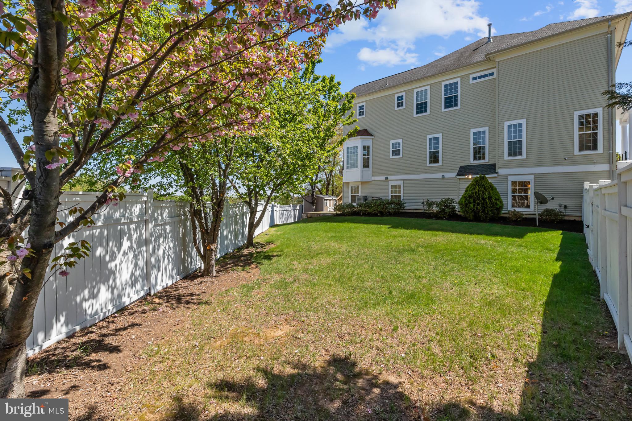 JOHN LEARY - Residential