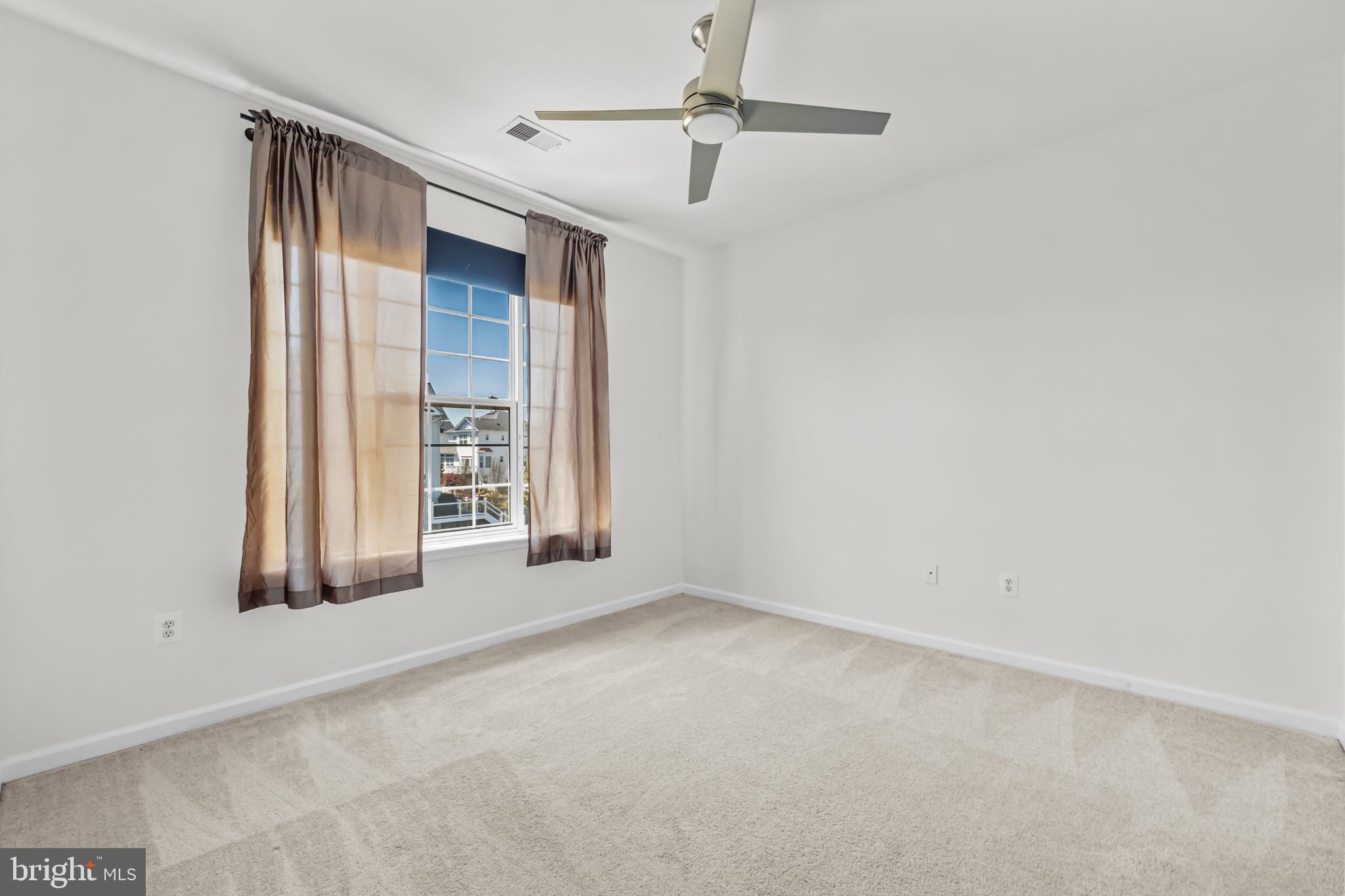 JOHN LEARY - Residential