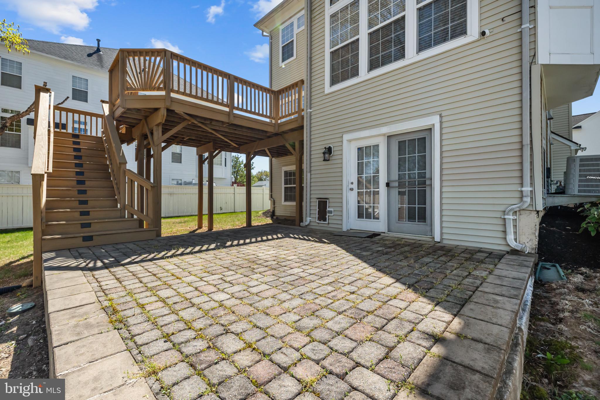 JOHN LEARY - Residential