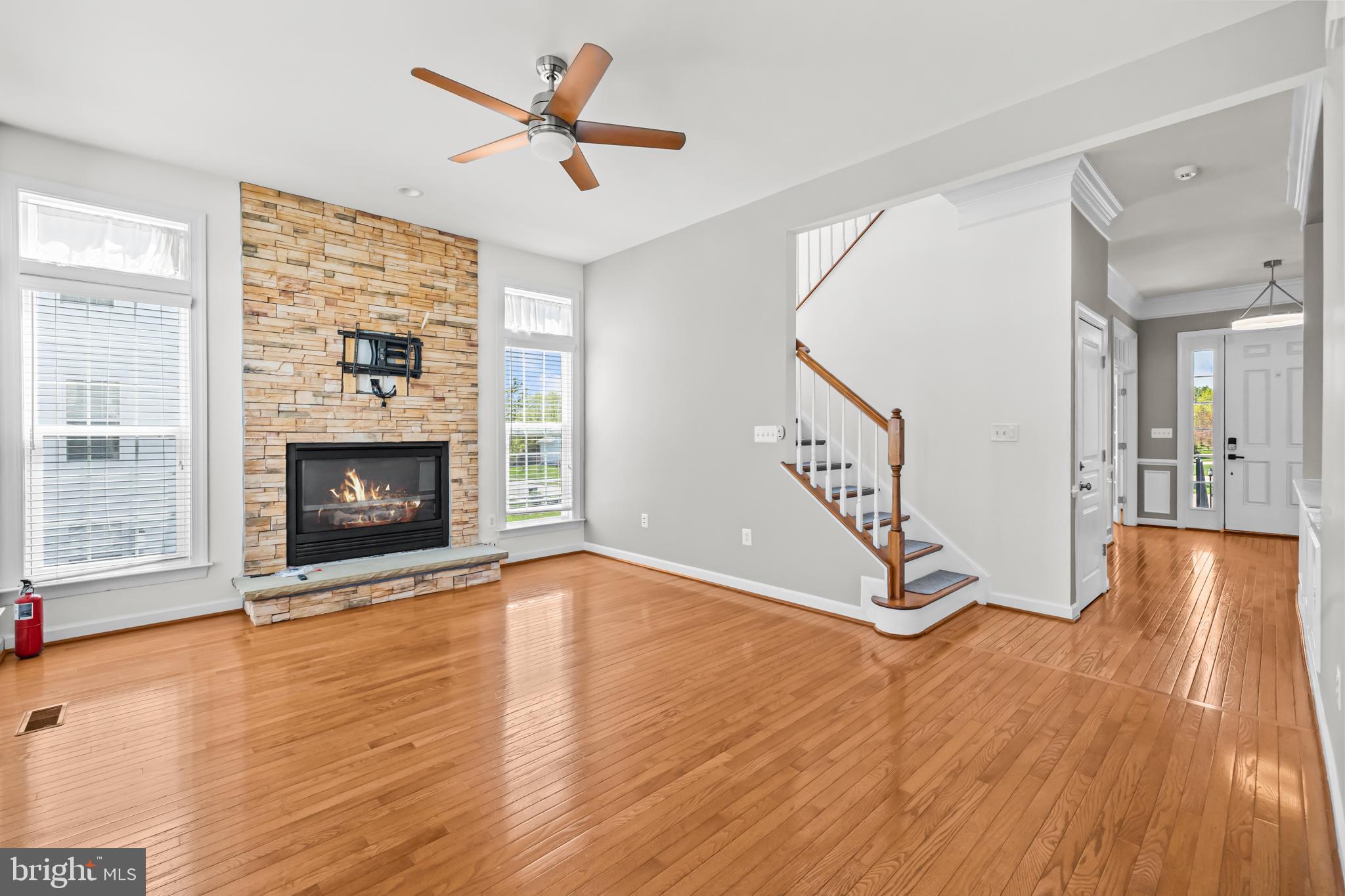 JOHN LEARY - Residential