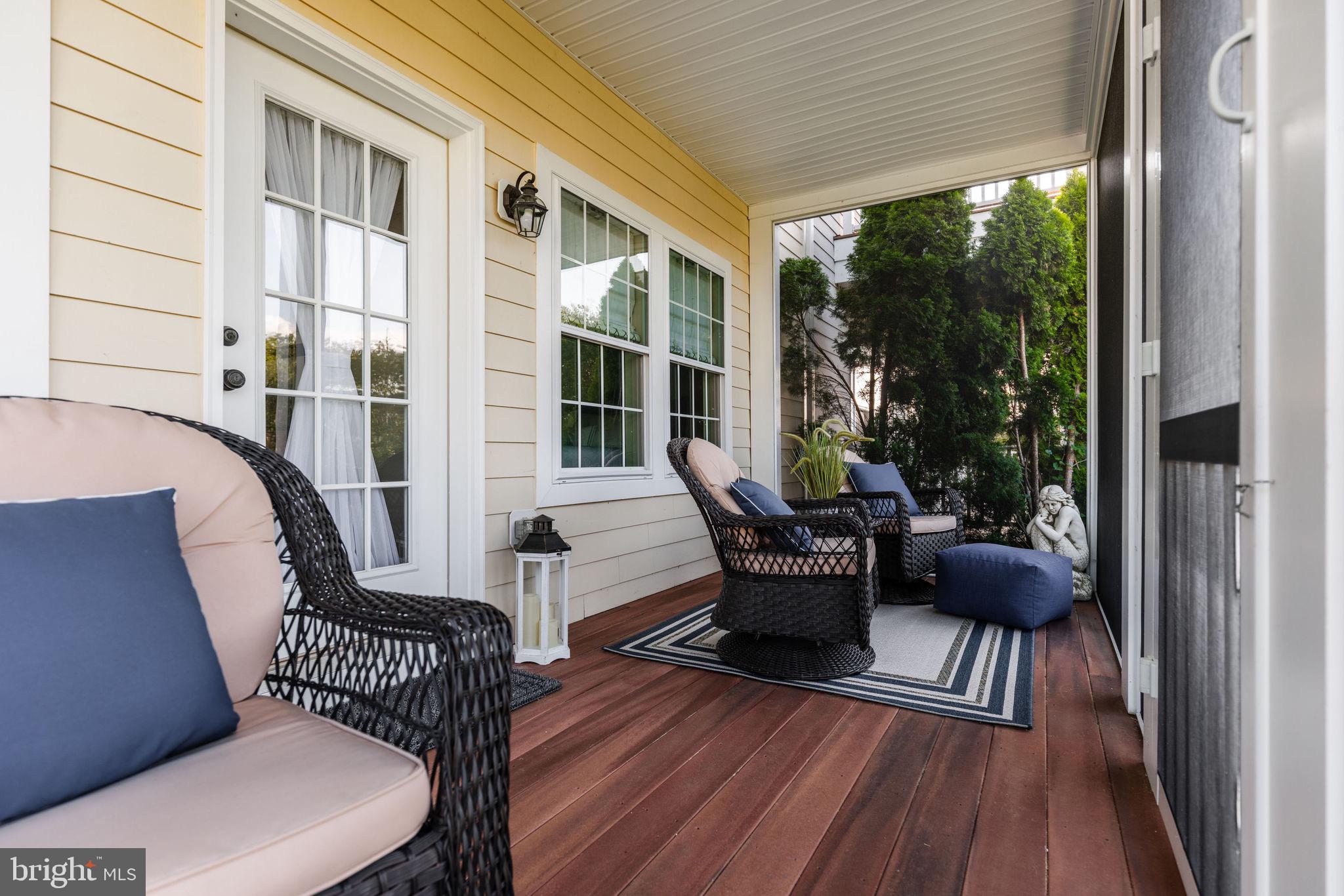 CHESTER RIVER LANDING - Residential