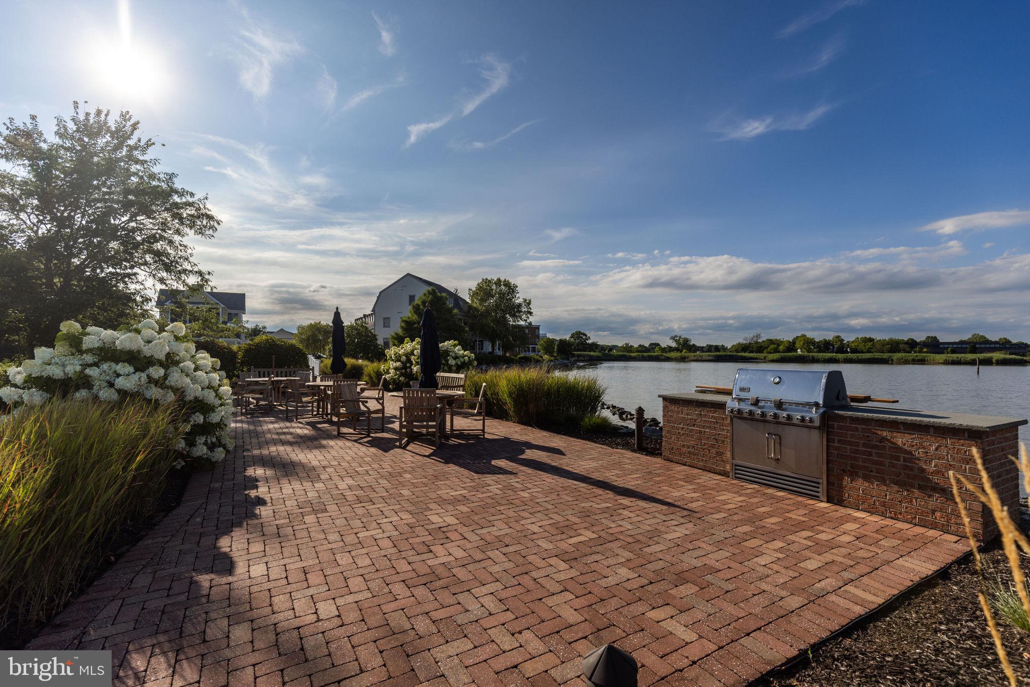 CHESTER RIVER LANDING - Residential