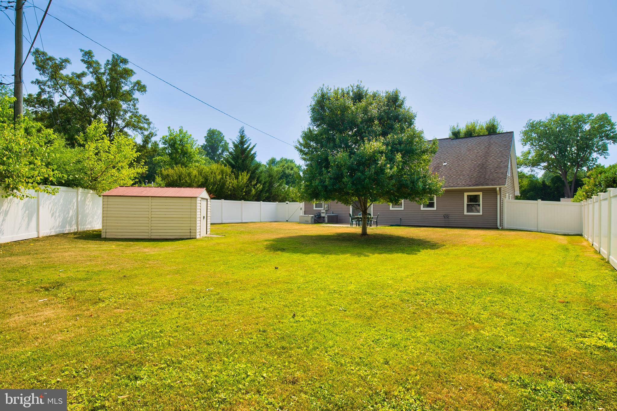 TULIP GROVE - Residential