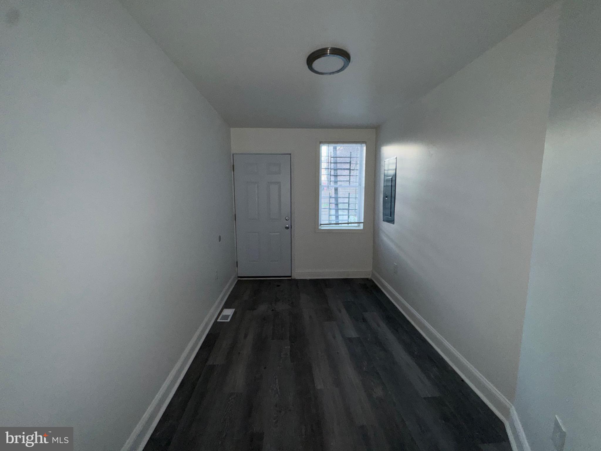 SANDTOWN-WINCHESTER - Residential