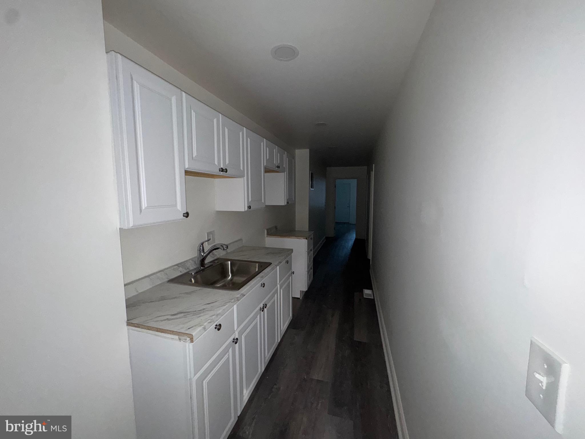 1517 N FULTON AVENUE