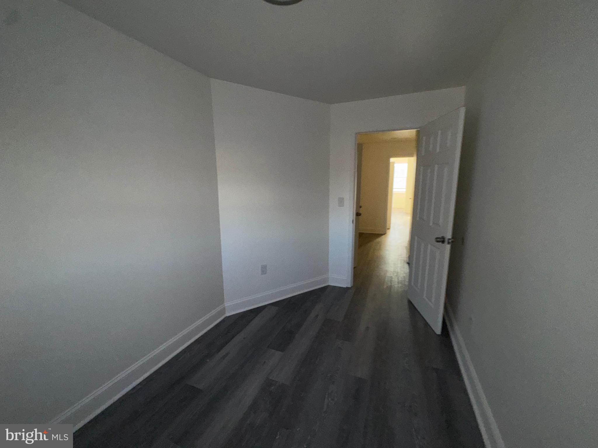 SANDTOWN-WINCHESTER - Residential