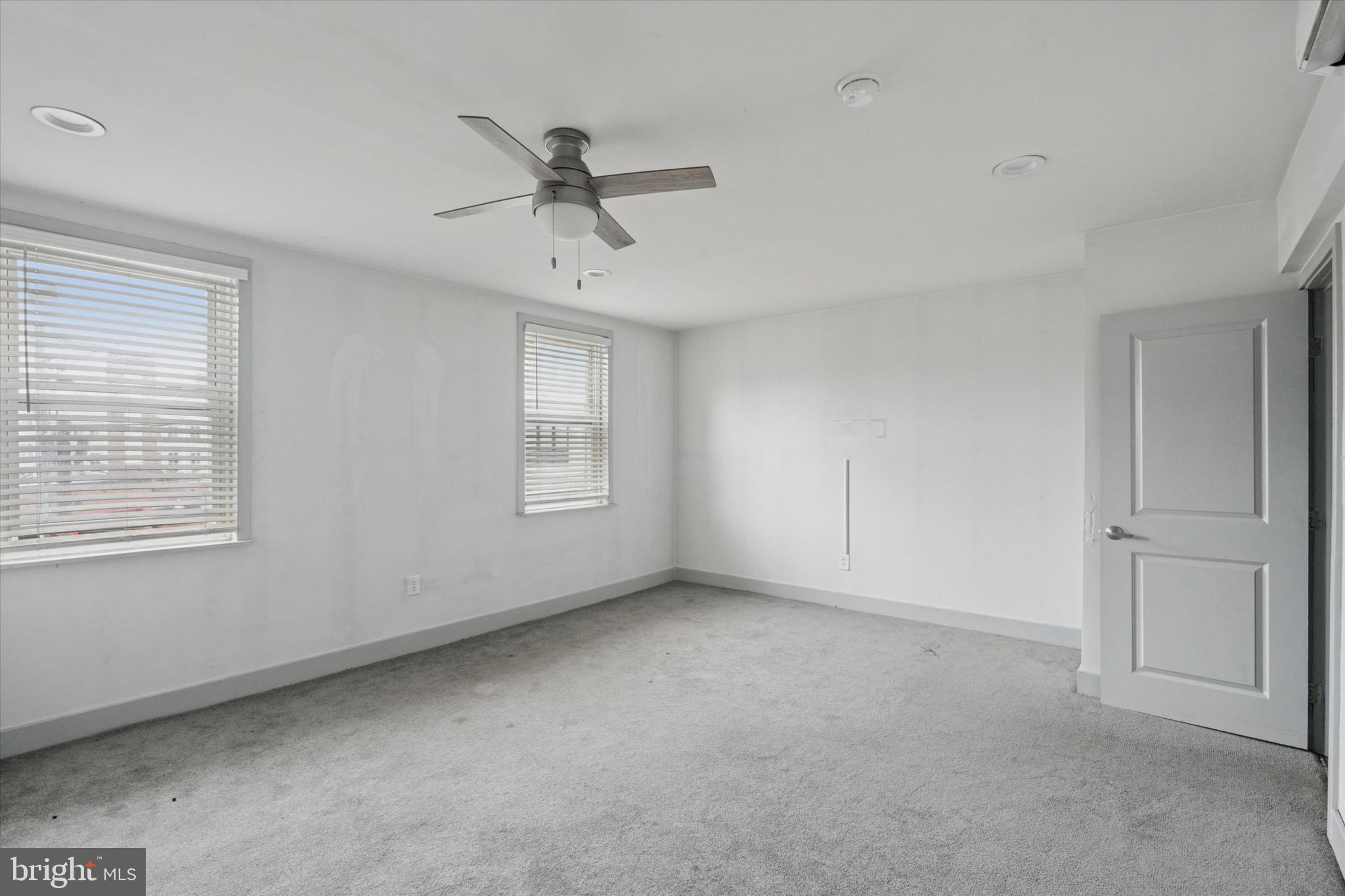 FRANCISVILLE - Commercial Sale